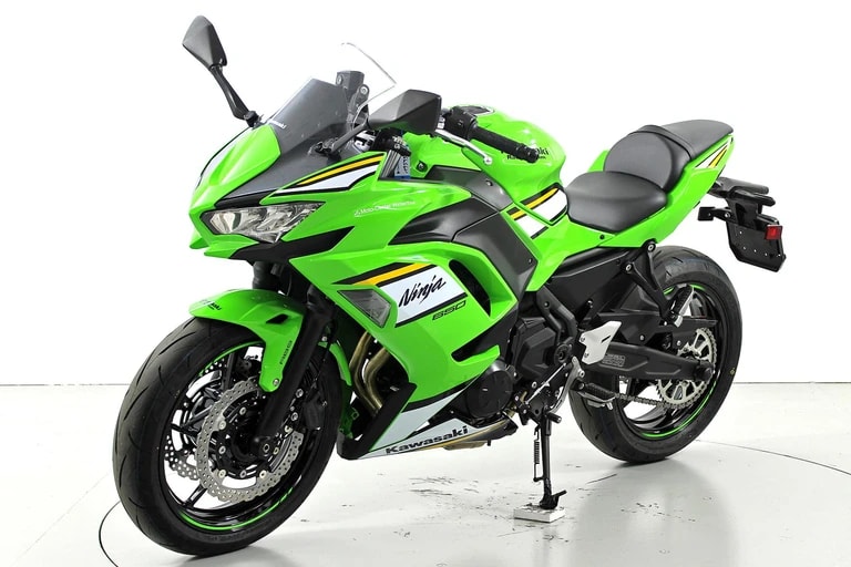 KAWASAKI NINJA 650-showroom-element-2