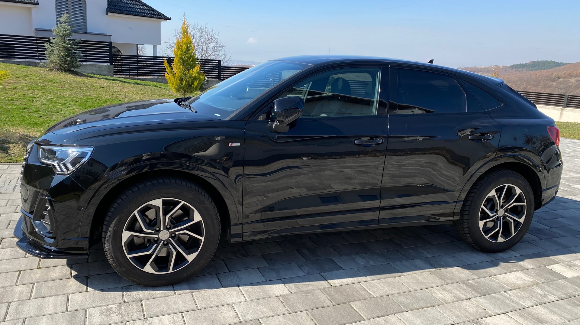 AUDI Sportback 40 TFSI S line quattro-image-2