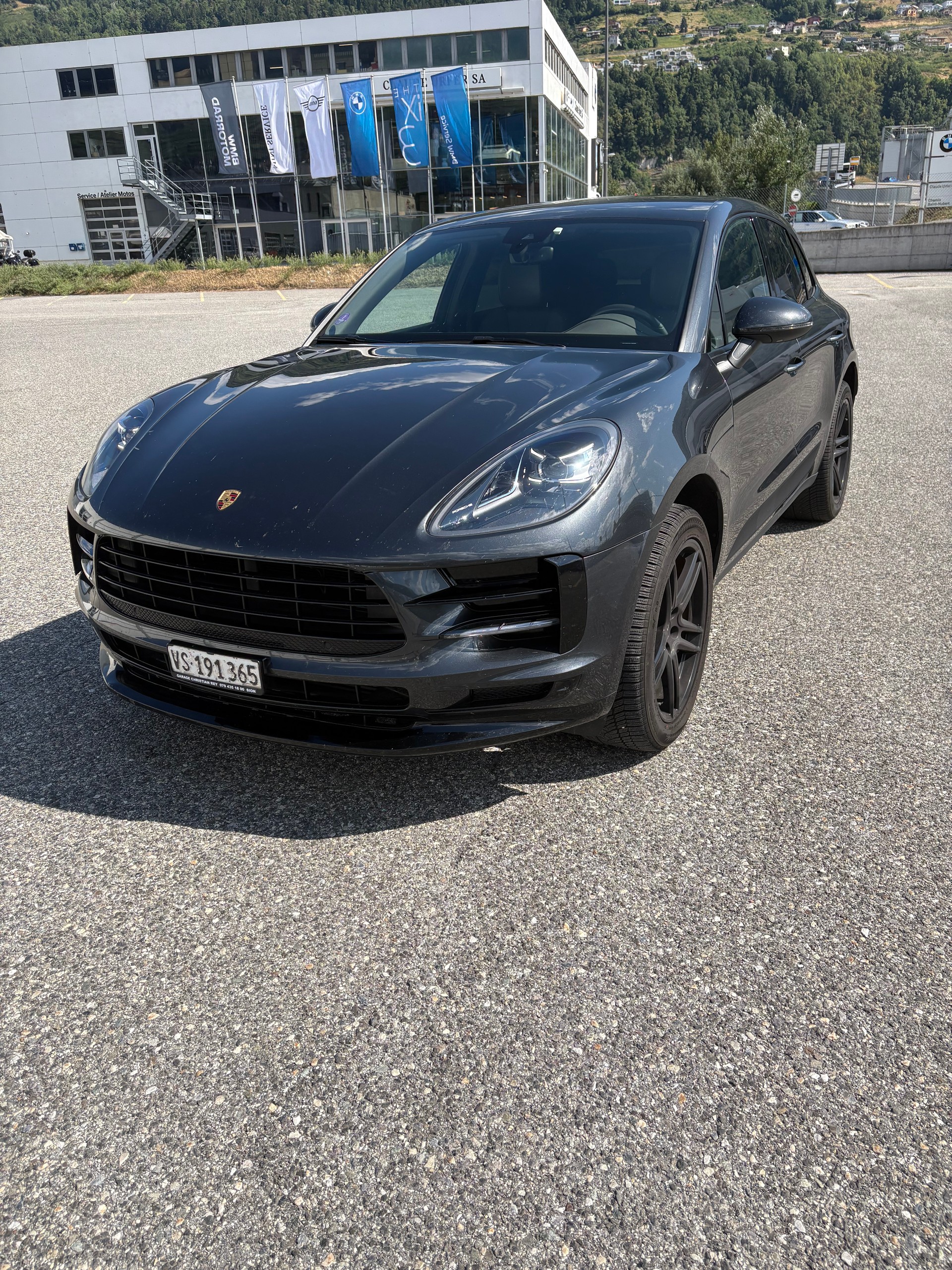 PORSCHE Macan PDK-image-2