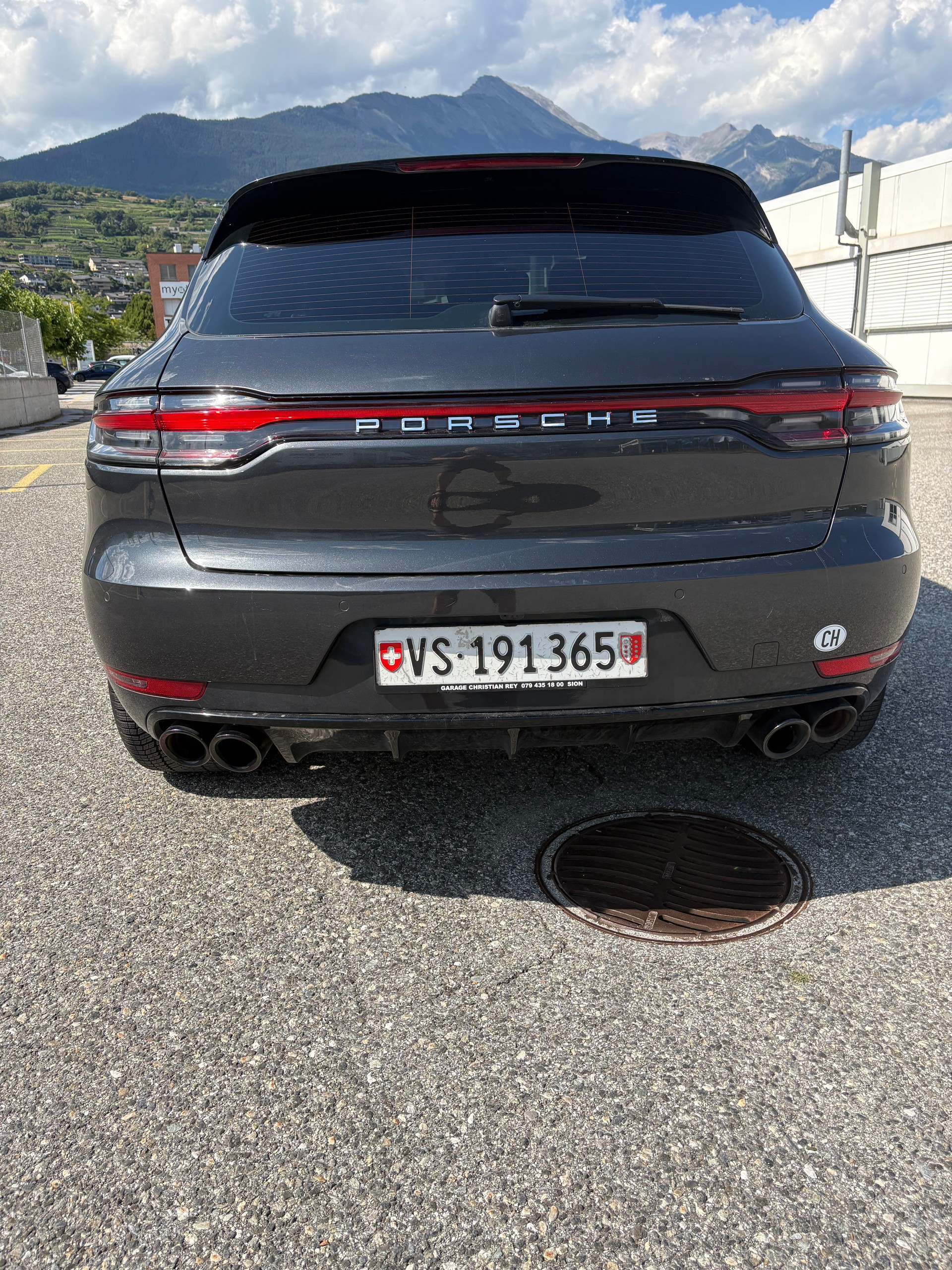 PORSCHE Macan PDK-image-5