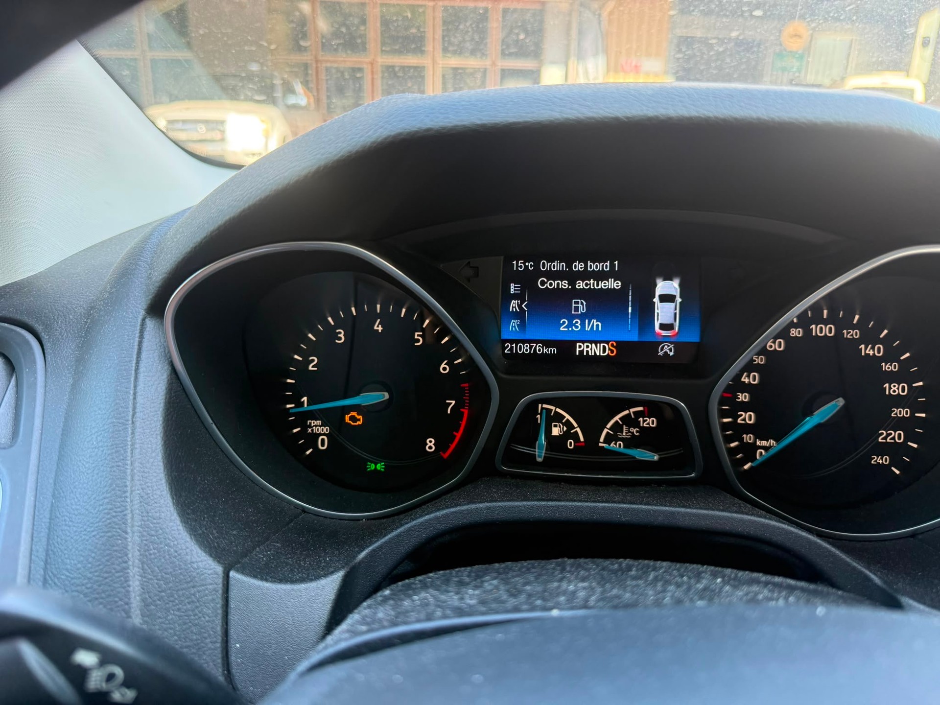 FORD Focus 1.5 SCTi ST Line Automatic-image-6