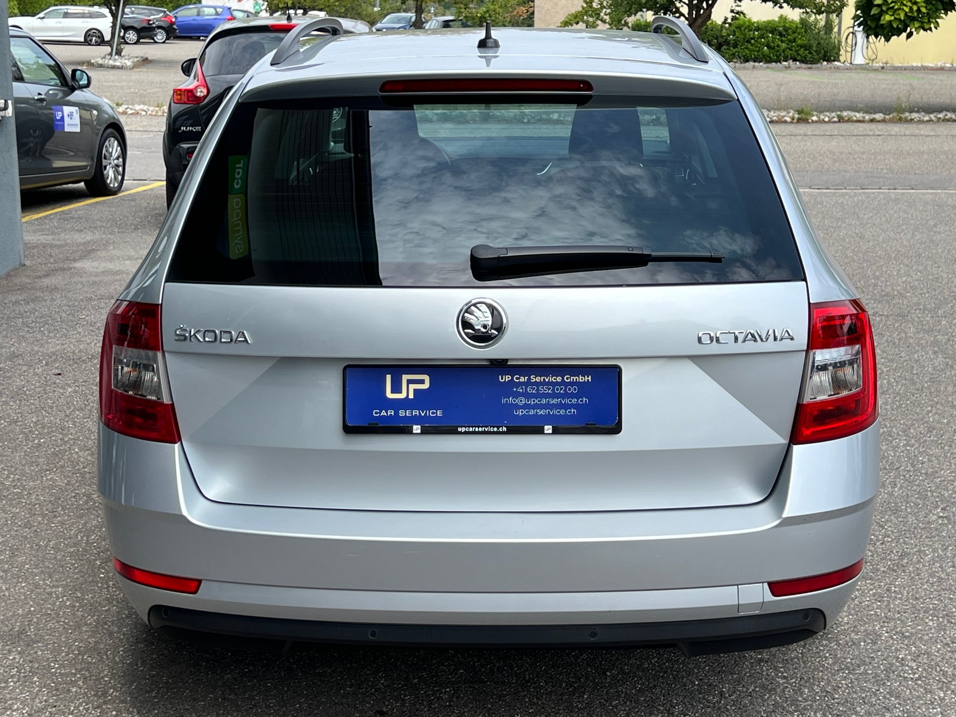SKODA Octavia Combi 2.0 TDI 184 Style 4x4 DSG 1.Hand * Autobahnkilometer *-image-5