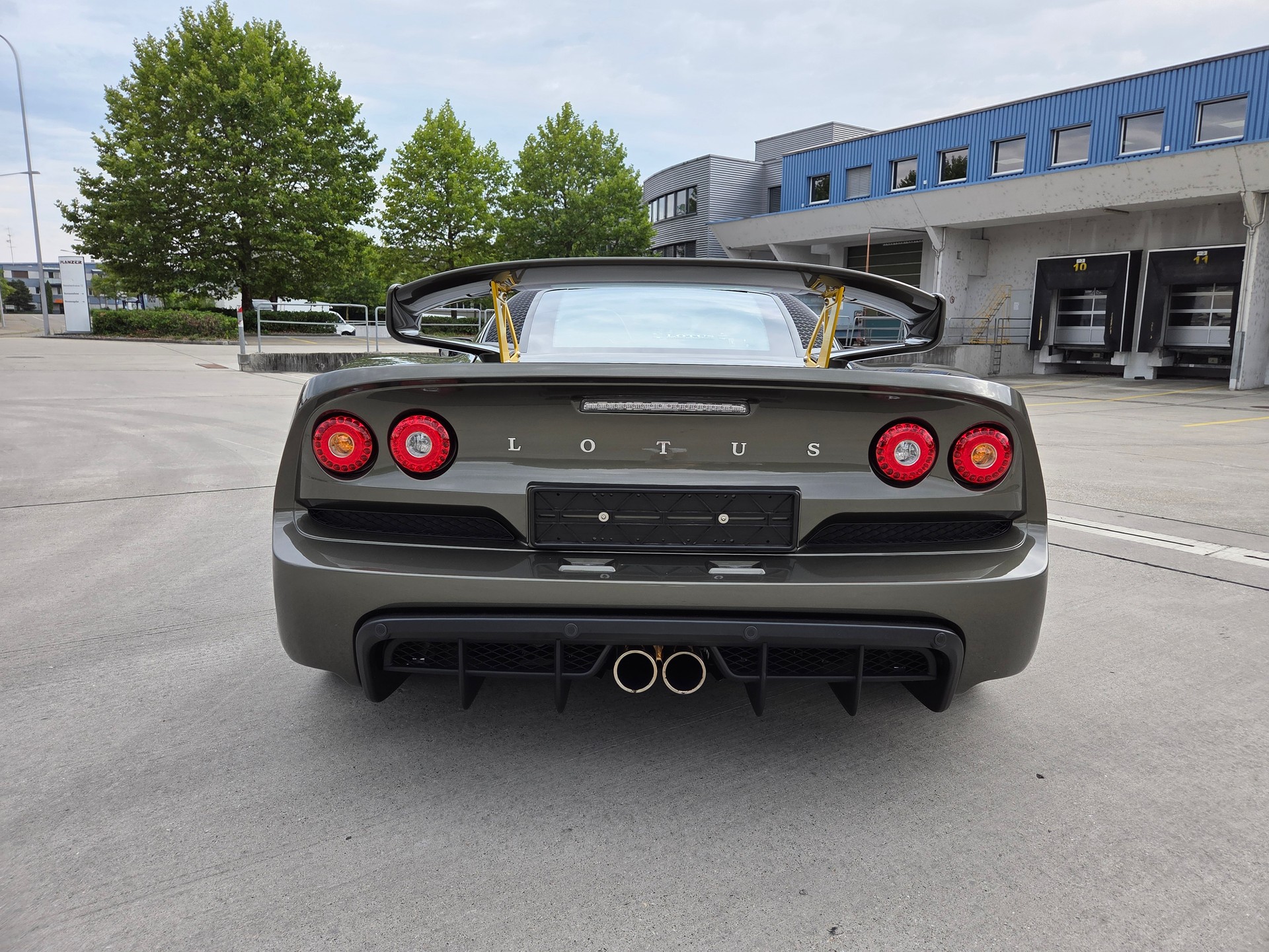 LOTUS 3.5 V6 S-image-3