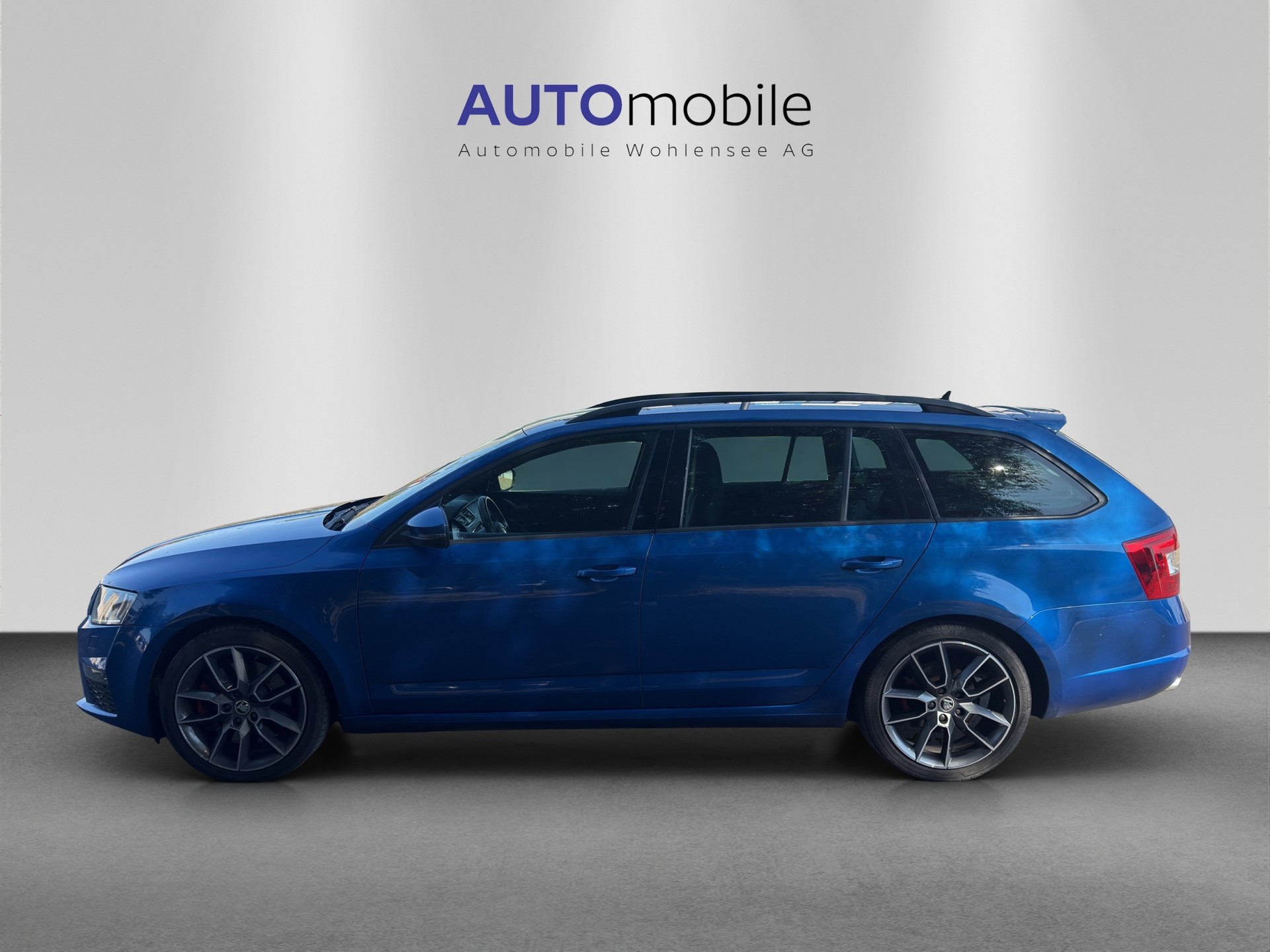 SKODA Octavia Combi 2.0 TSI RS DSG-image-0