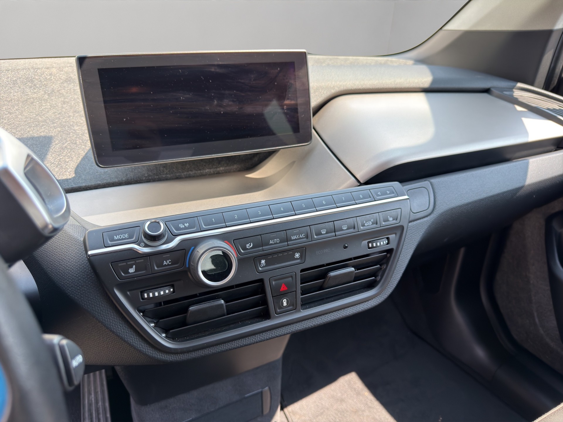 BMW i3s (120Ah)-image-14