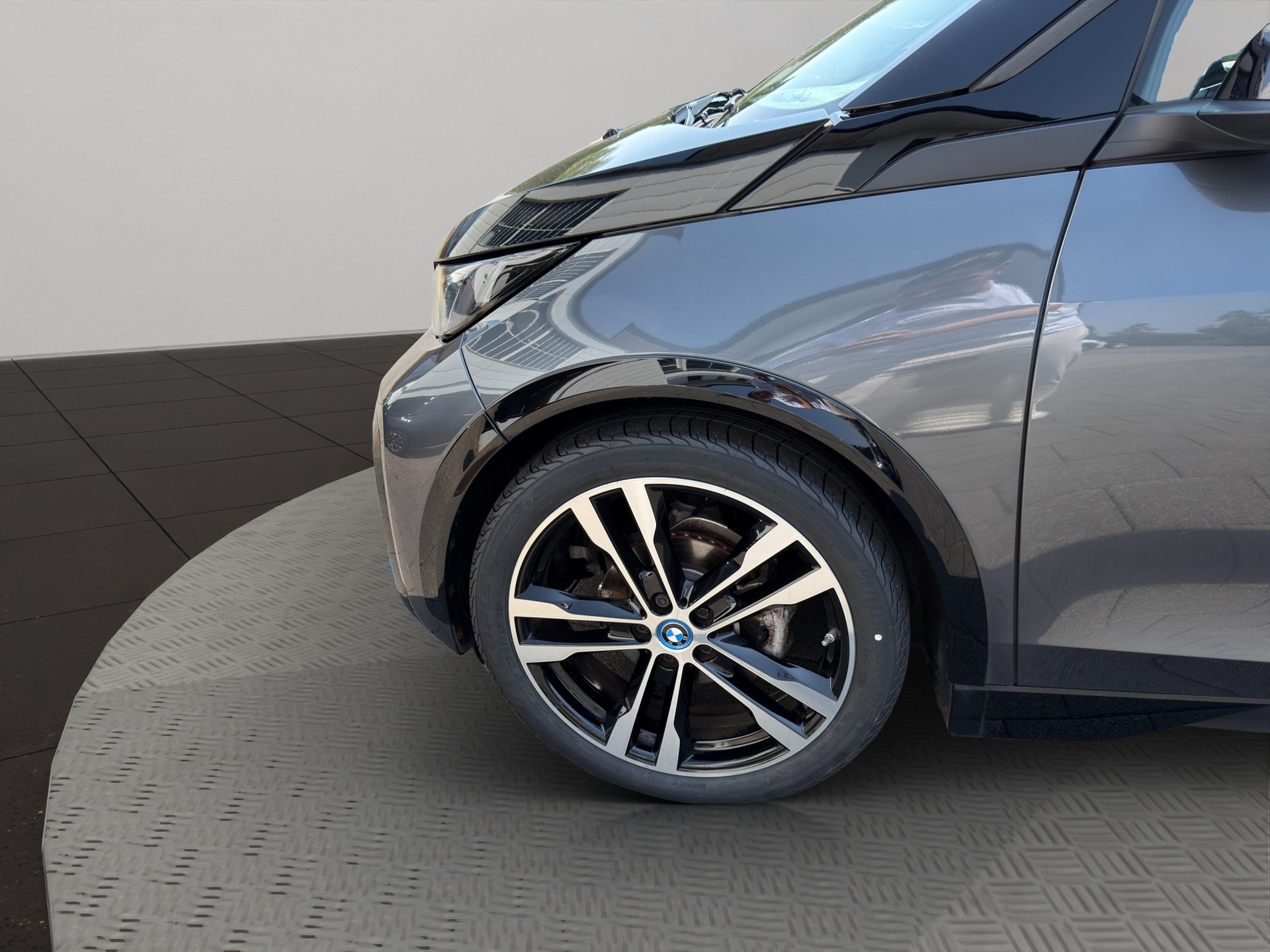 BMW i3s (120Ah)-image-8