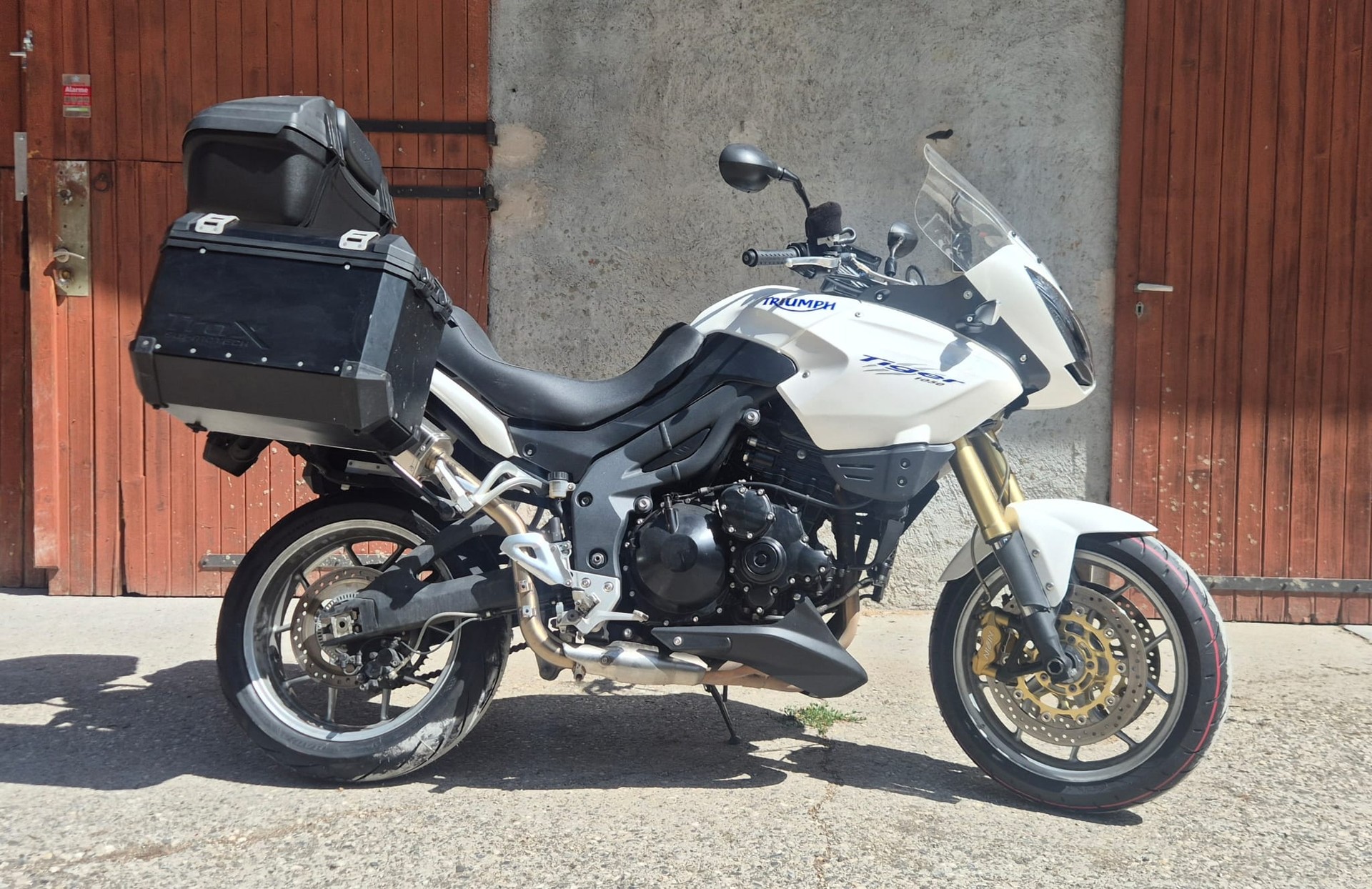 TRIUMPH Tiger 1050 ABS SE