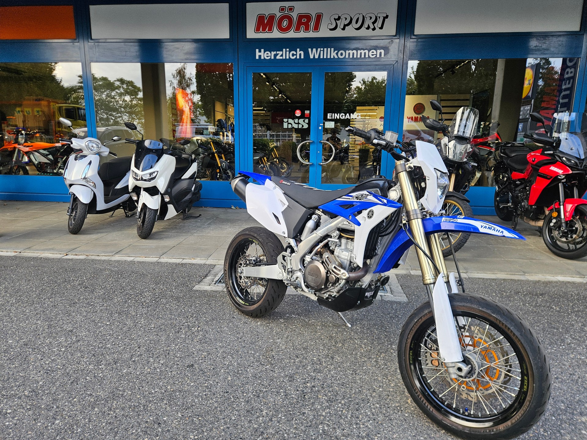 YAMAHA WR 450 F Monobike-showroom-element-1