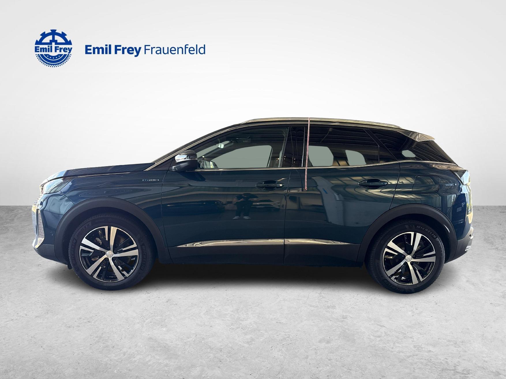 PEUGEOT 3008 1.6 Plug-in Hybrid4 GT-image-1