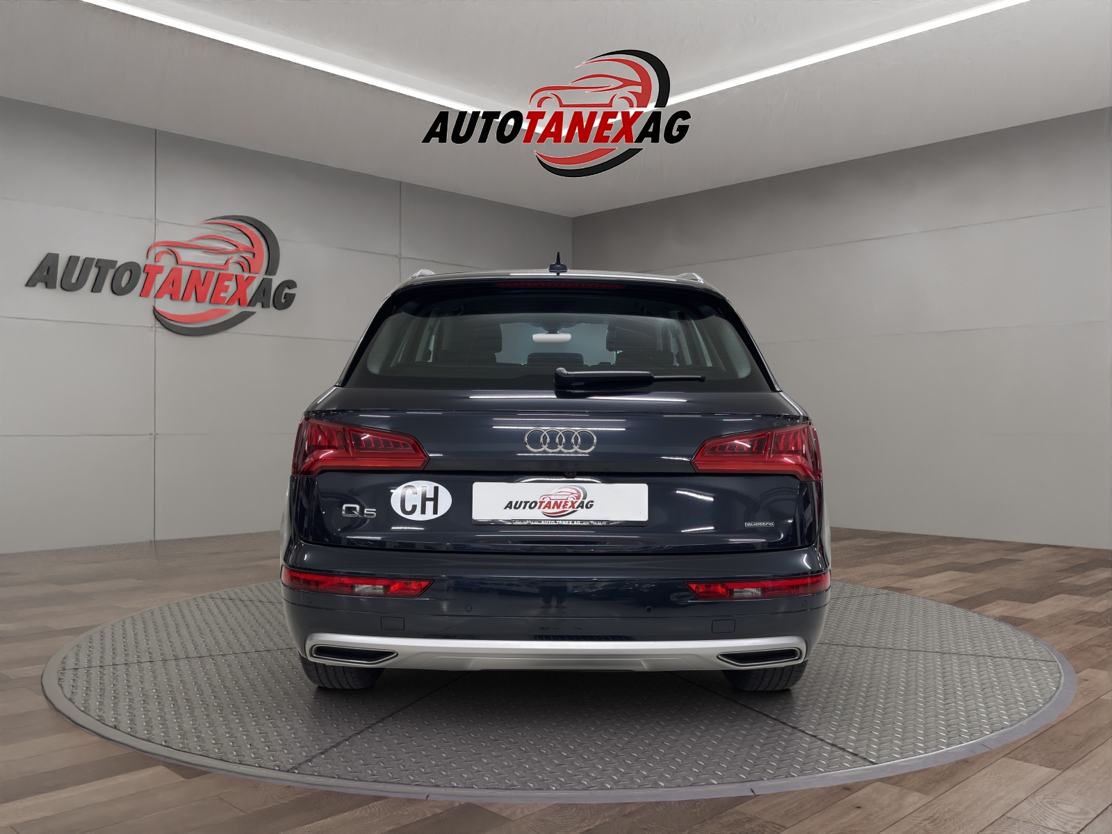 AUDI Q5 2.0 TFSI quattro S-tronic-image-4