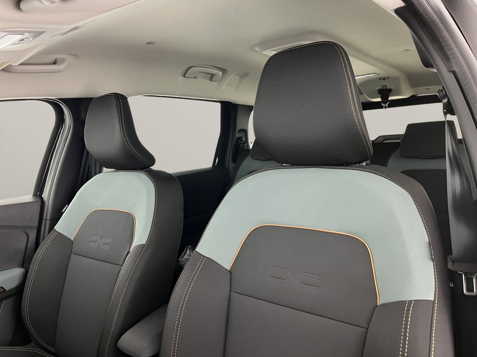 DACIA Jogger 1.8 Hybrid Extreme 7P-image-14