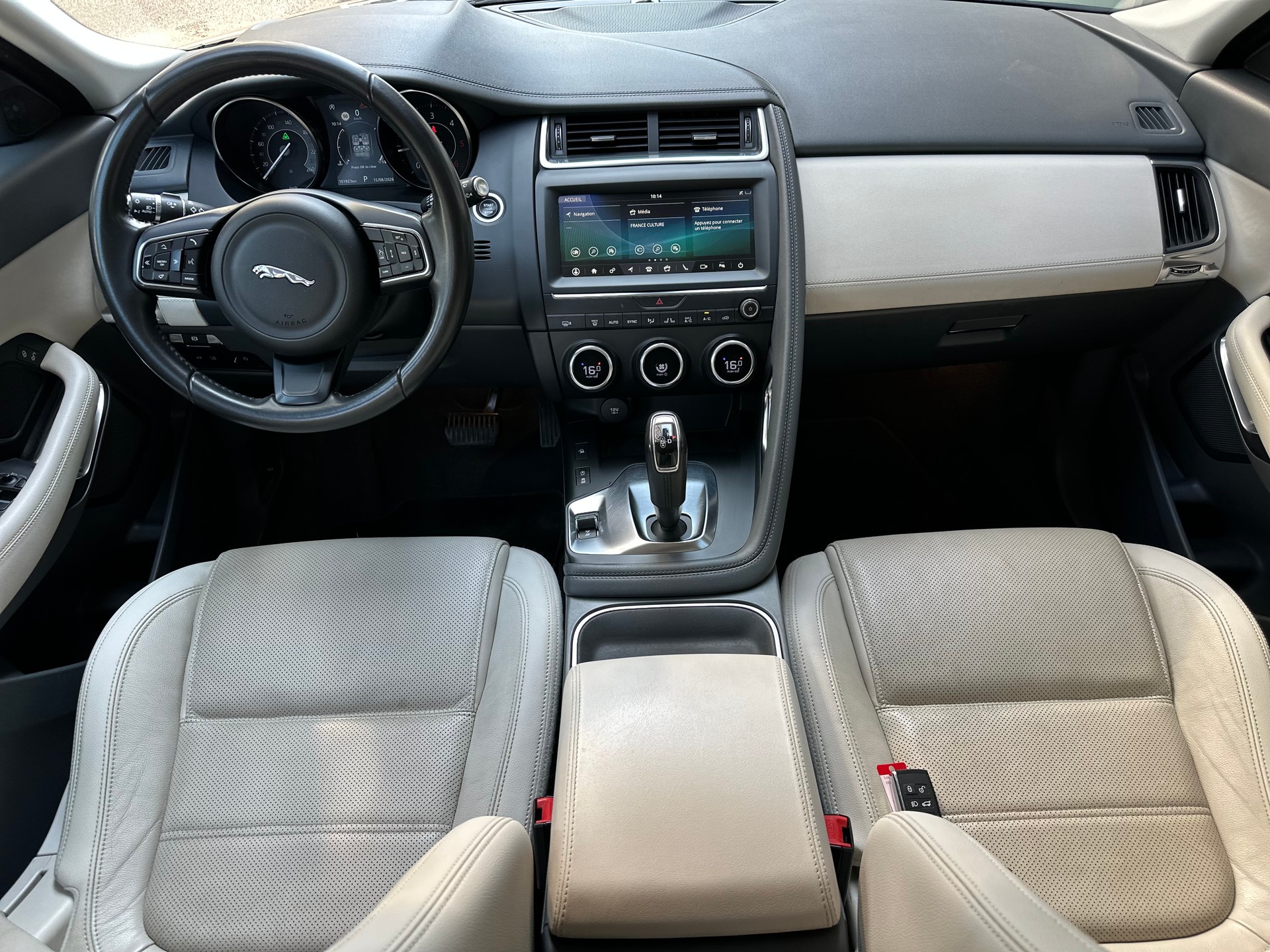 JAGUAR E-Pace 2.0d D180 R-Dynamic HSE AWD Automatik-image-8