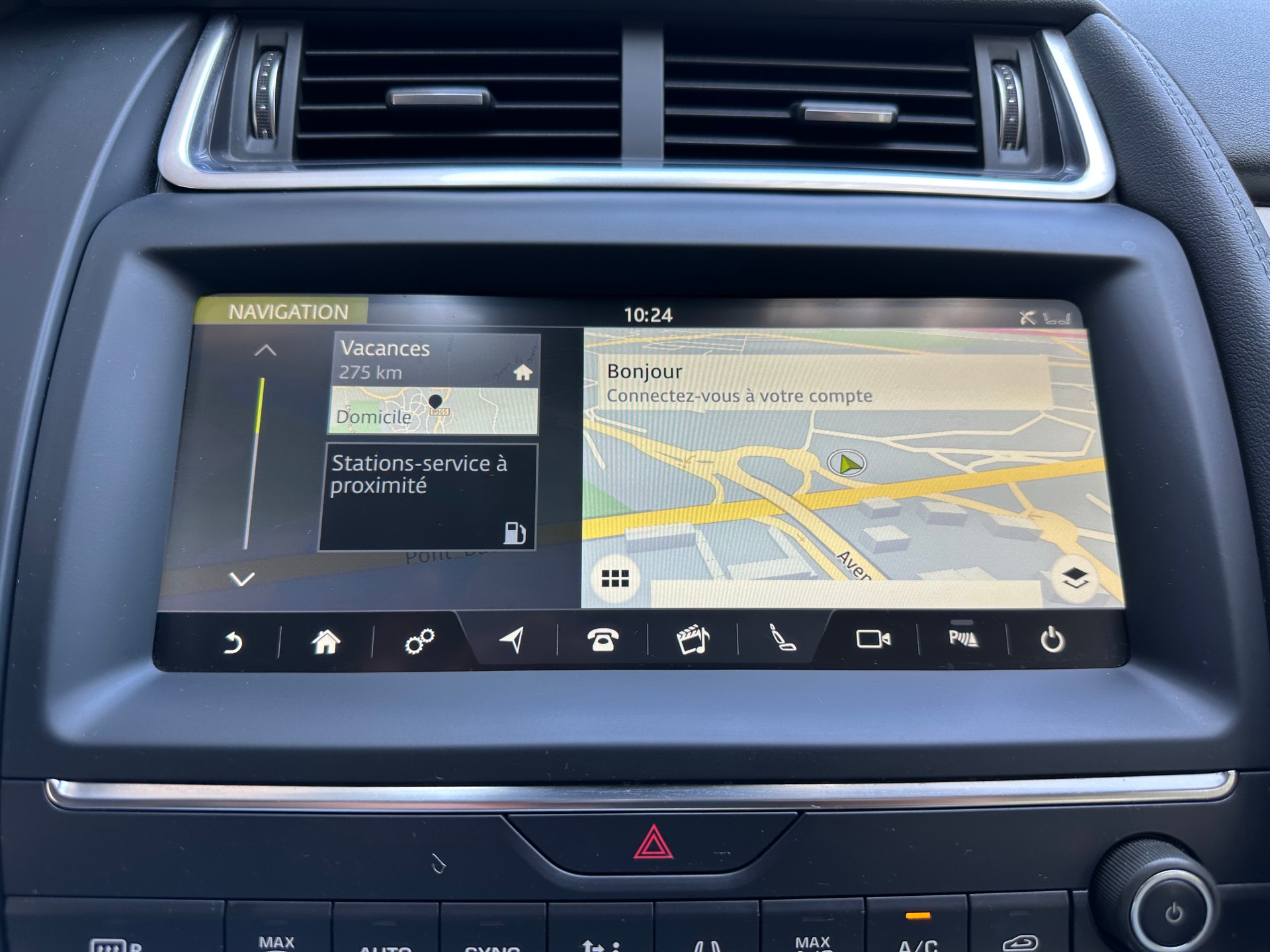 JAGUAR E-Pace 2.0d D180 R-Dynamic HSE AWD Automatik-image-11