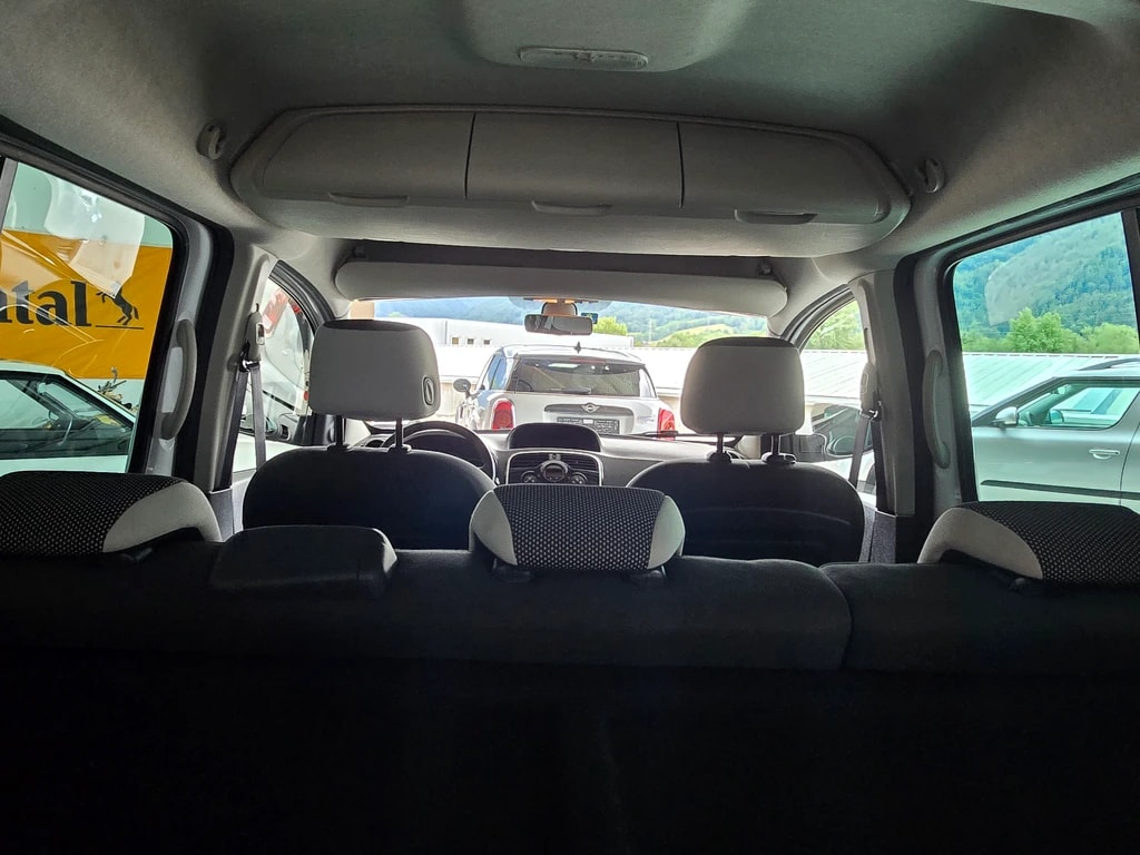 RENAULT Kangoo 1.5 dCi Swiss Edition-image-6