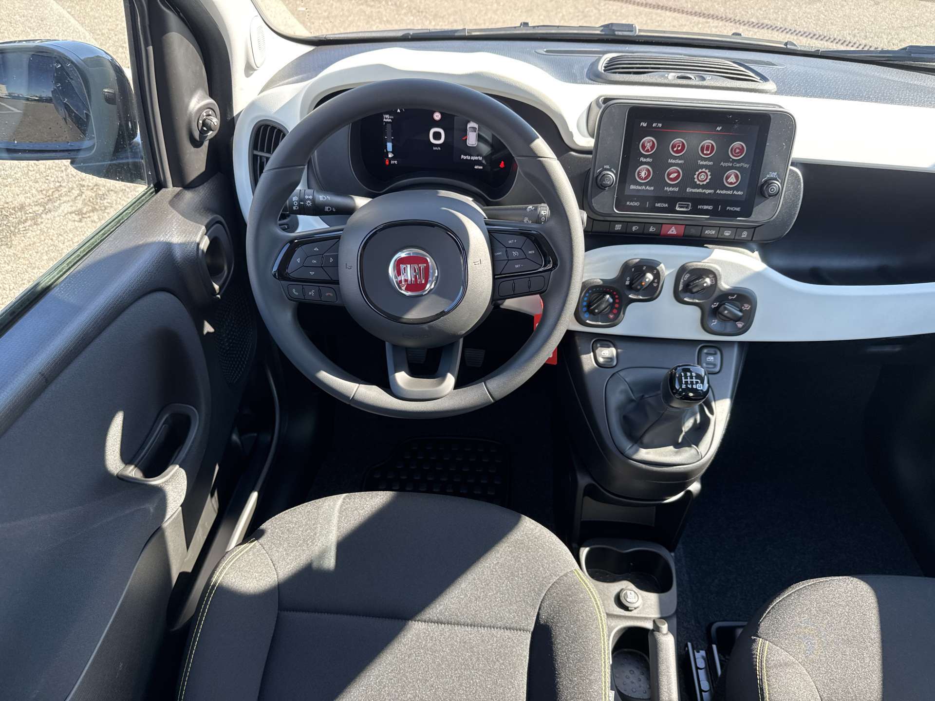 FIAT Panda Pandina Cross 1.0 MHEV-image-4