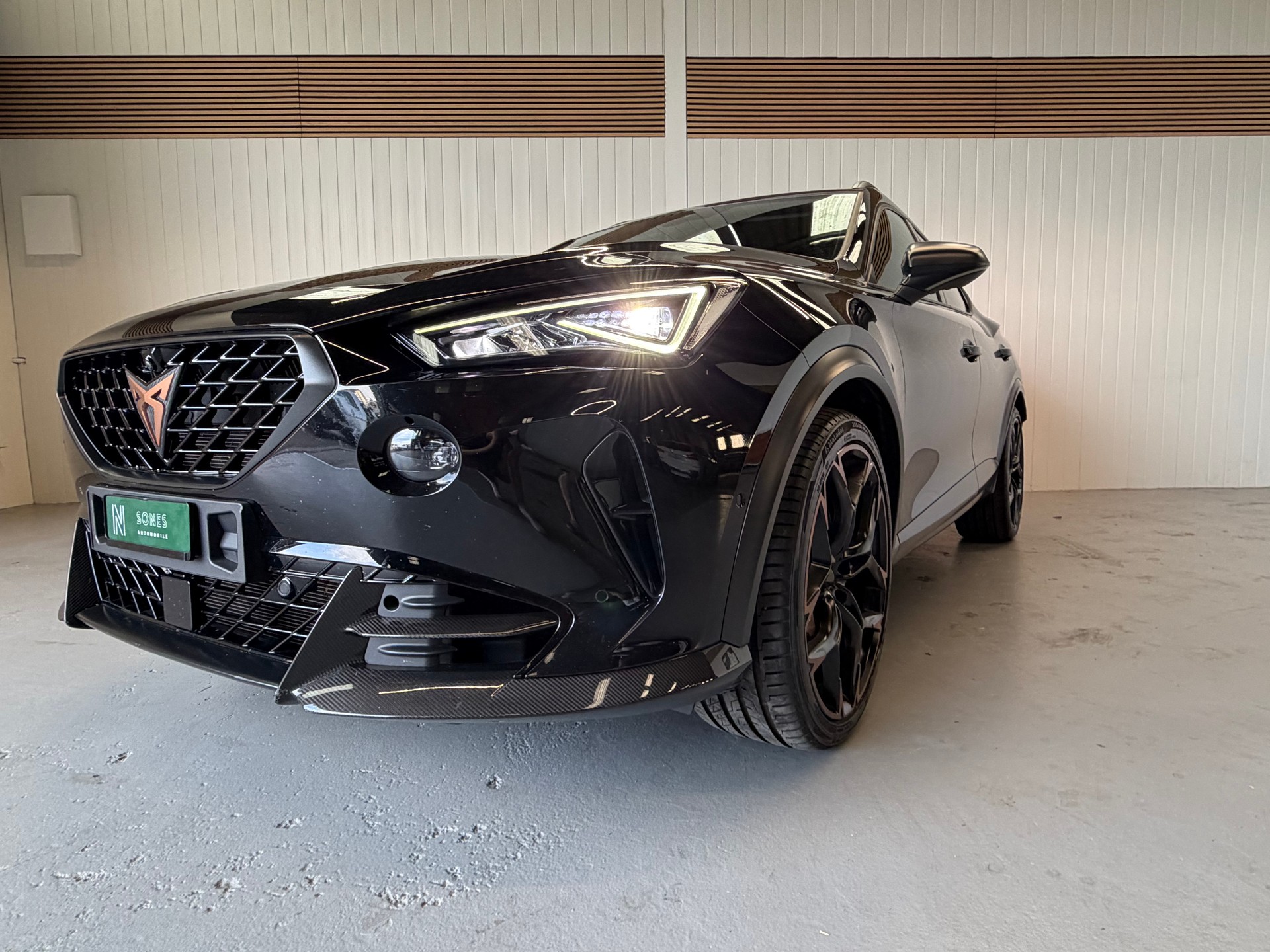 CUPRA Formentor 2.5TSI VZ5 4Drive DSG -frisch ab Service &MFK-image-9