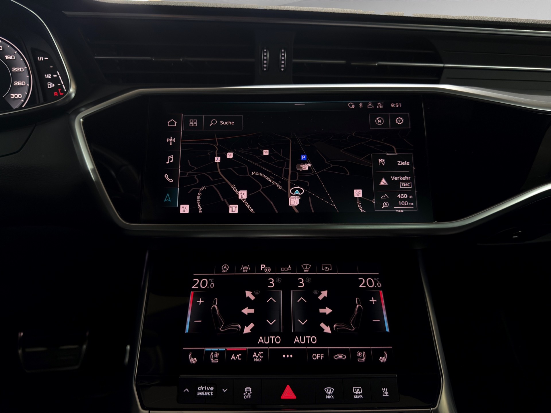 AUDI A6 Avant 45 TFSI Sport Attraction quattro S-tronic-image-18