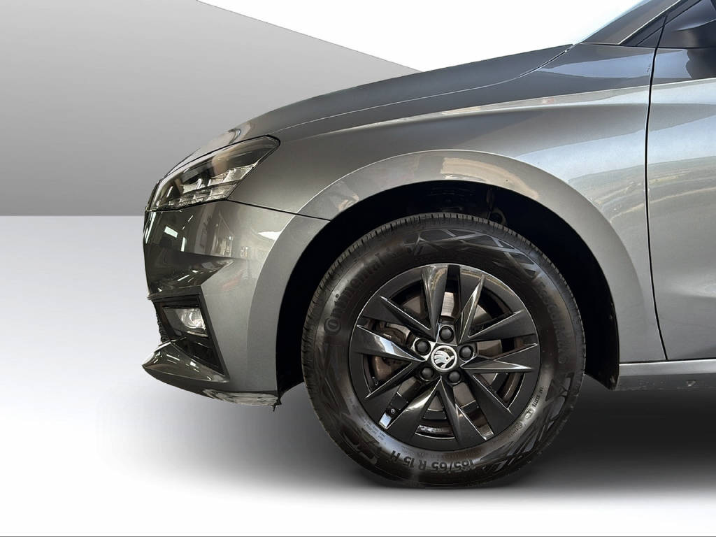 SKODA Fabia 1.0 TSI Ambition DSG-image-13