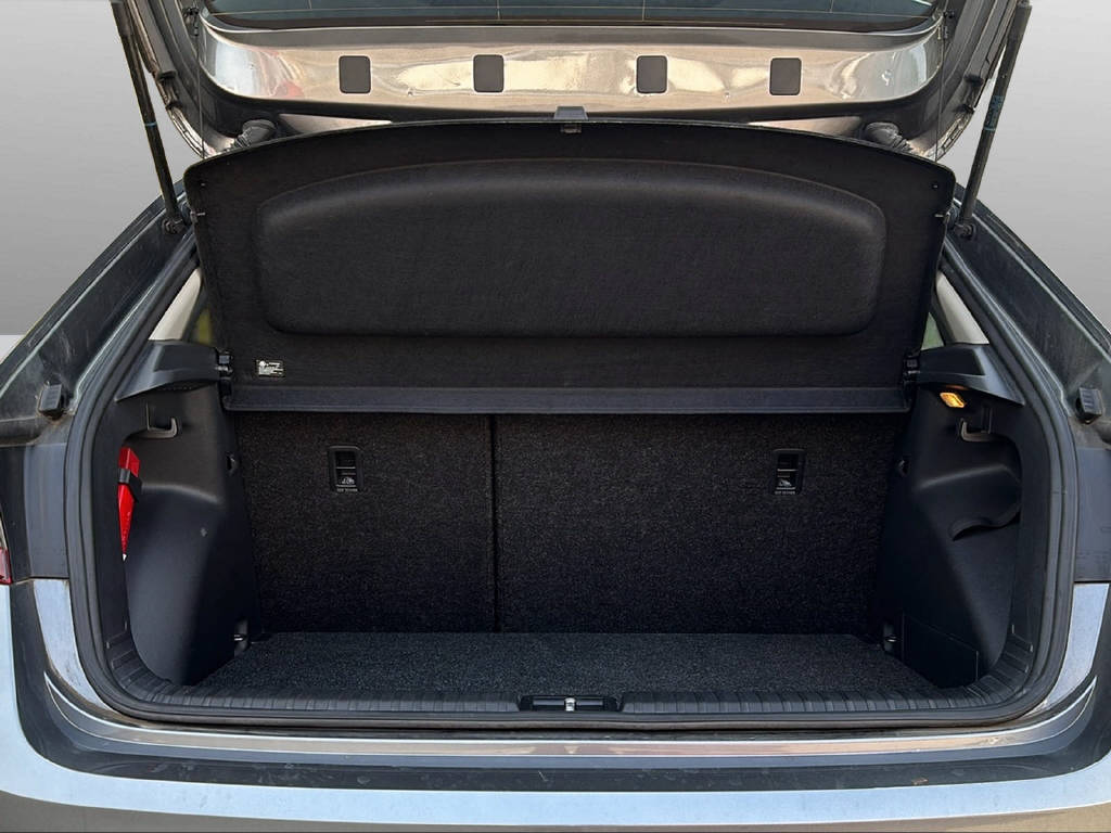 SKODA Fabia 1.0 TSI Ambition DSG-image-12