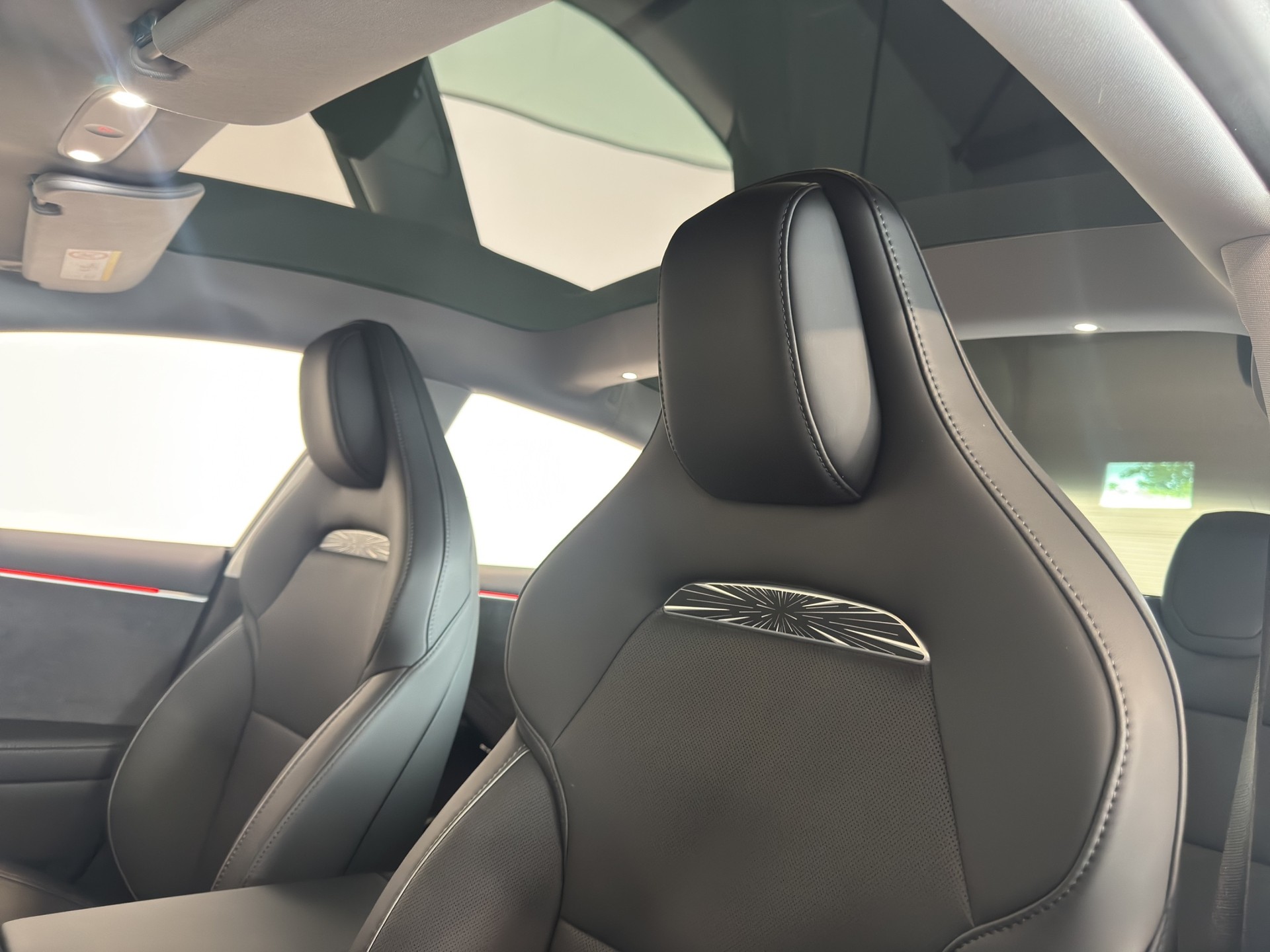 TESLA Model 3 Dual Motor Performance AWD-image-24