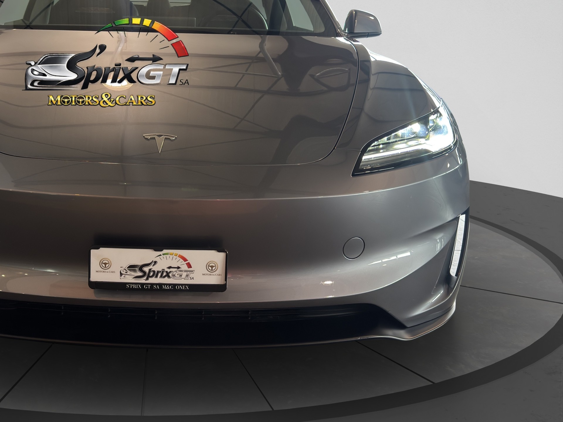 TESLA Model 3 Dual Motor Performance AWD-image-7