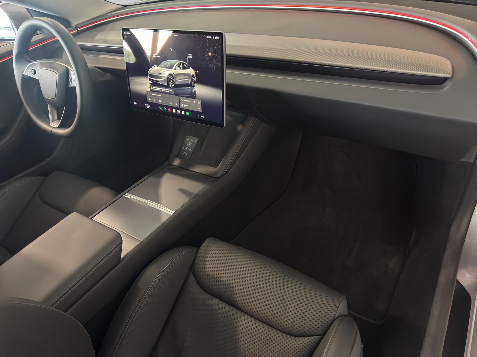 TESLA Model 3 Dual Motor Performance AWD-image-12