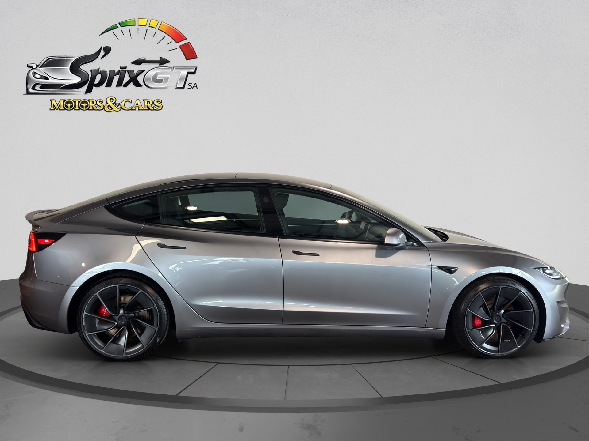 TESLA Model 3 Dual Motor Performance AWD-image-5