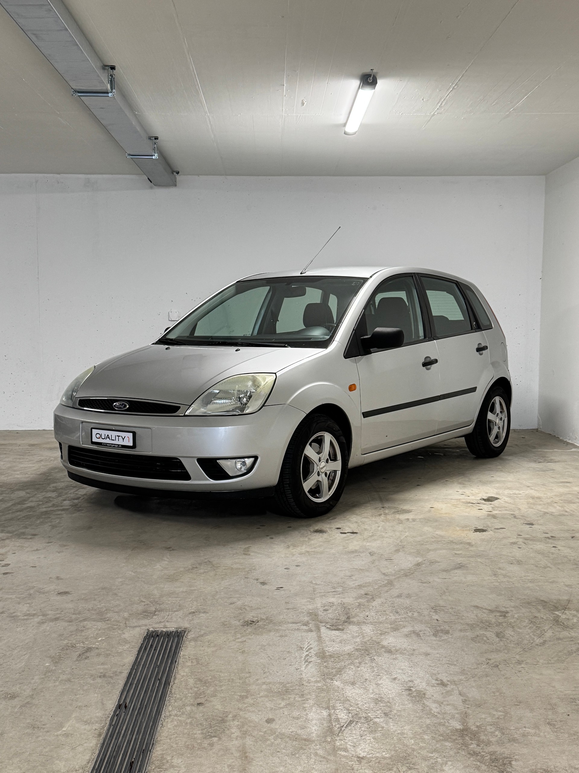 FORD Fiesta 1.6 16V Trend-image-0