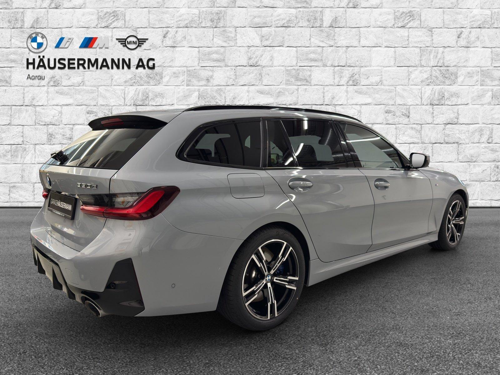 BMW 330d xDrive SAG Touring-image-4
