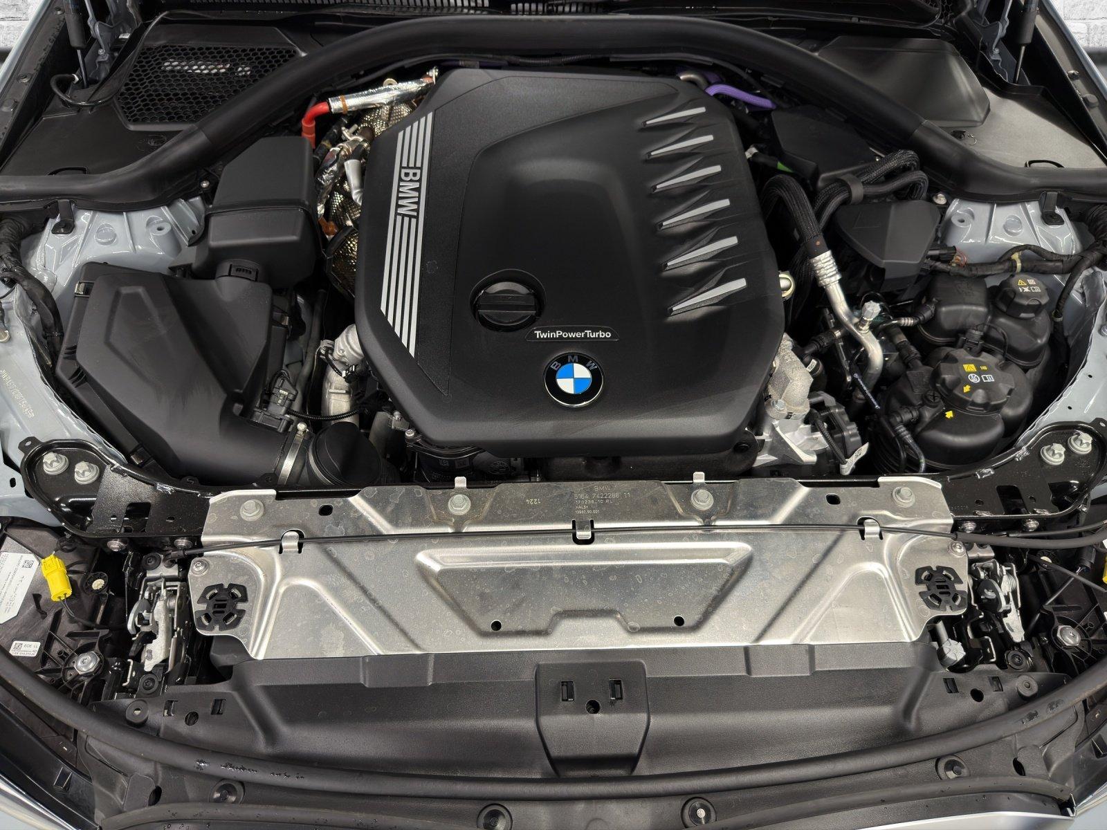 BMW 330d xDrive SAG Touring-image-17