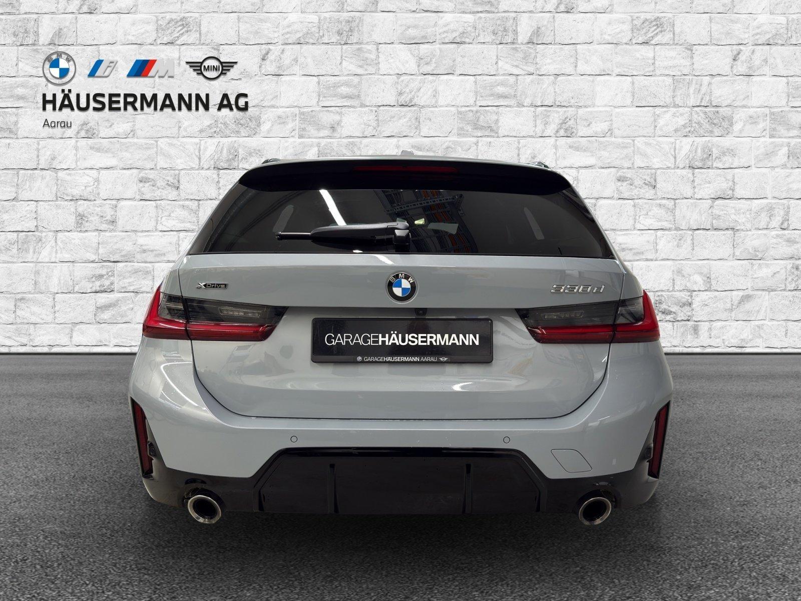 BMW 330d xDrive SAG Touring-image-5