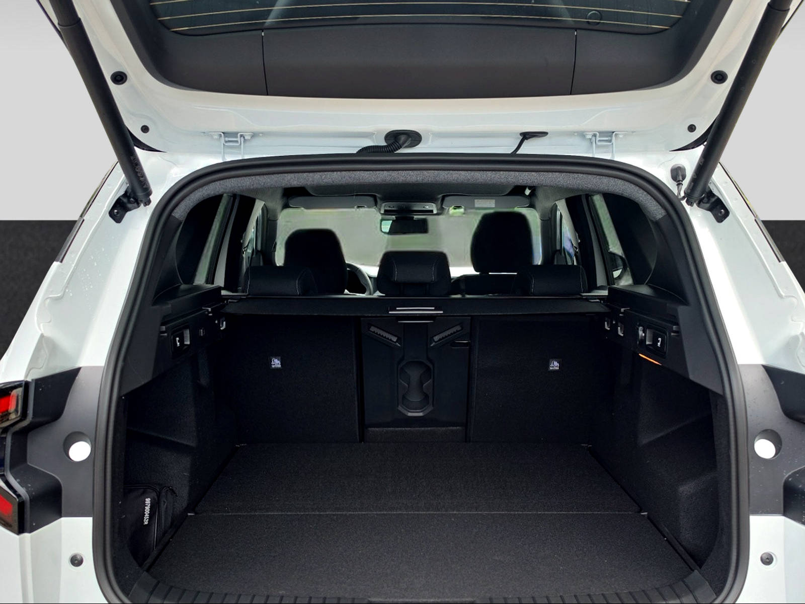 DACIA BIGSTER journey hybrid 155-image-12