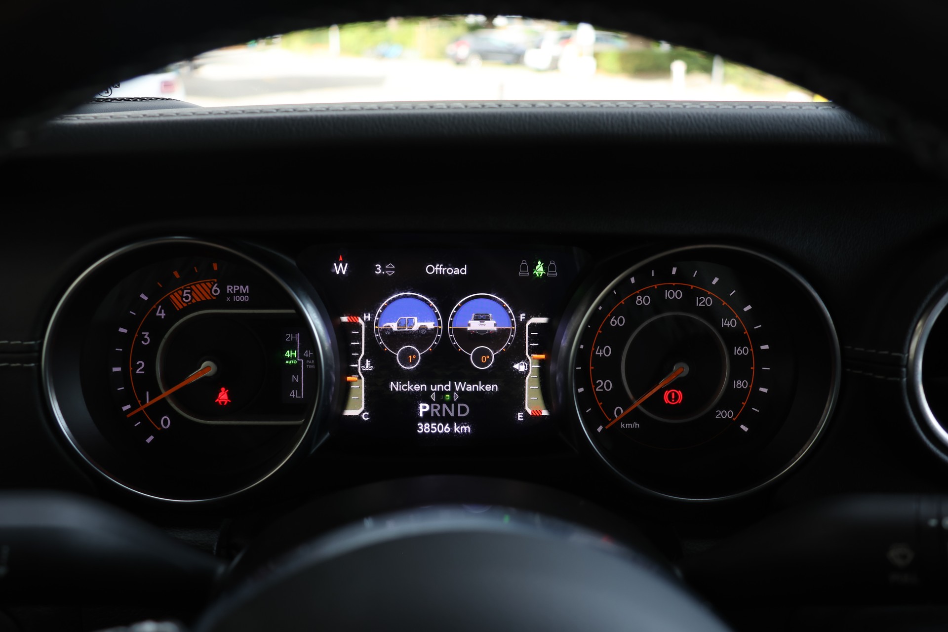 JEEP Gladiator 3.0 V6 Launch Edition-image-15