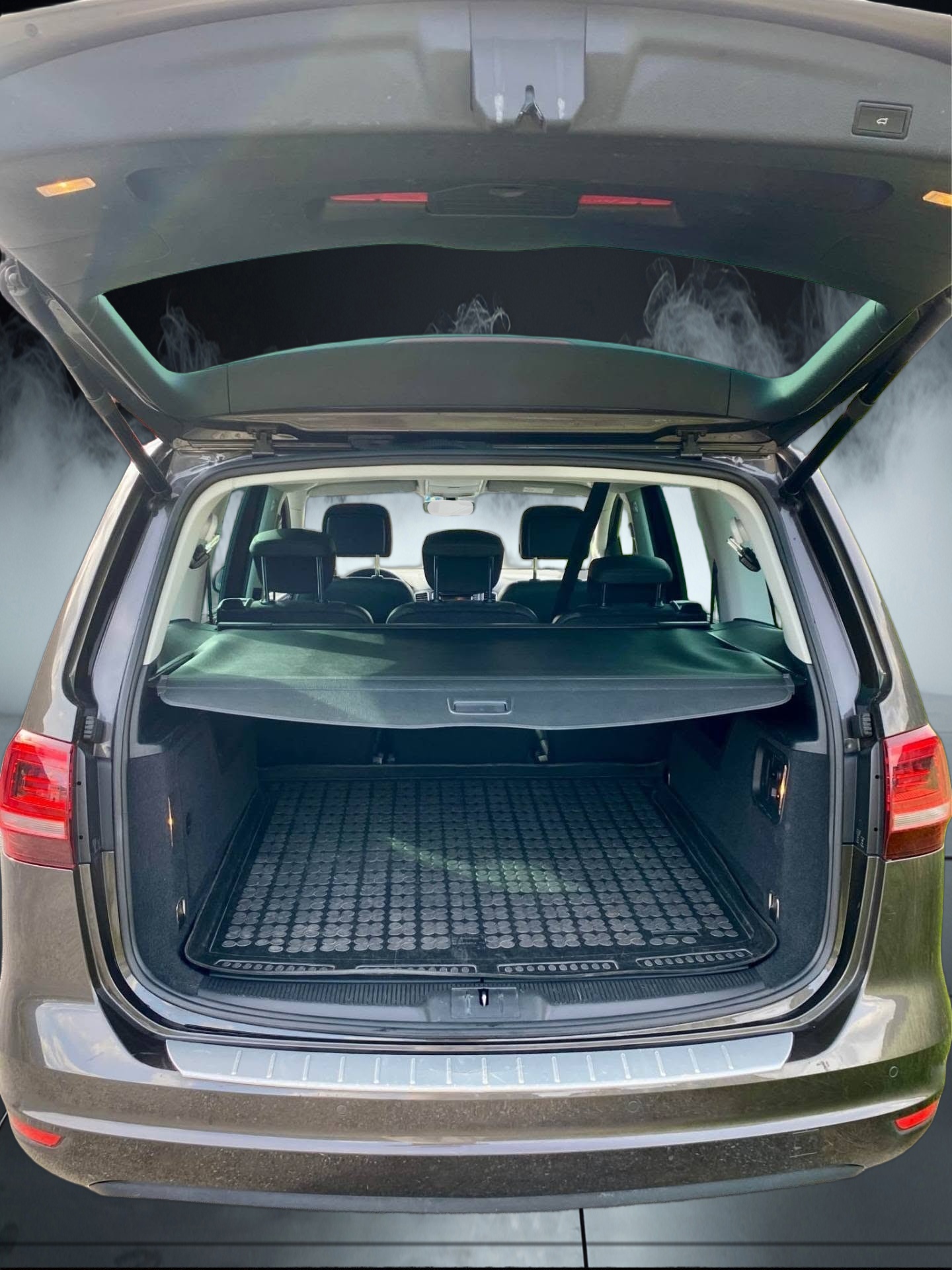 VW Sharan 2.0 TDI BMT Highline 4Motion-image-3