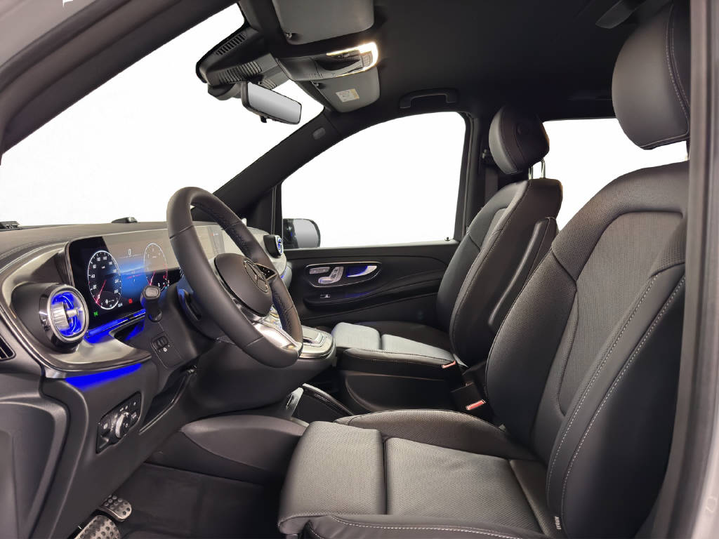 MERCEDES-BENZ V 300 d Exclusive Swiss Edition 4Matic Lang-image-10