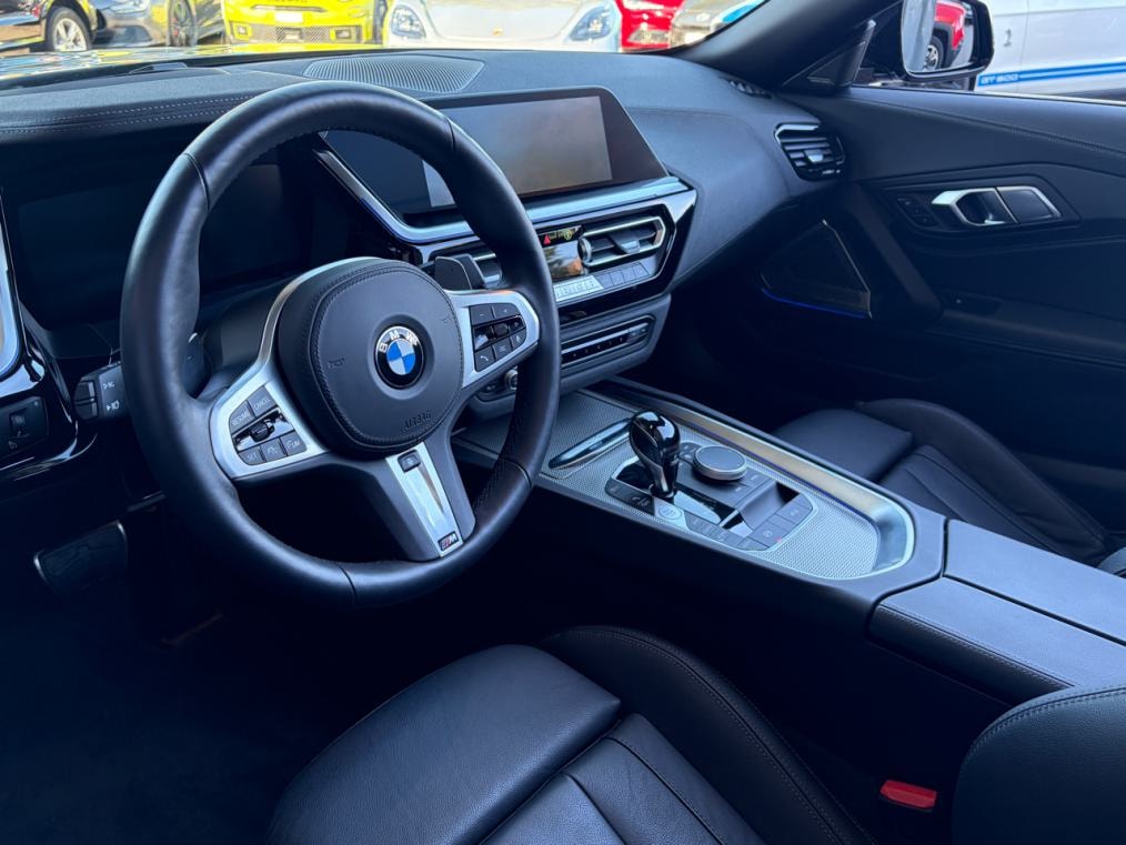 BMW Z4 sDrive 20i M Sport Steptronic-image-4