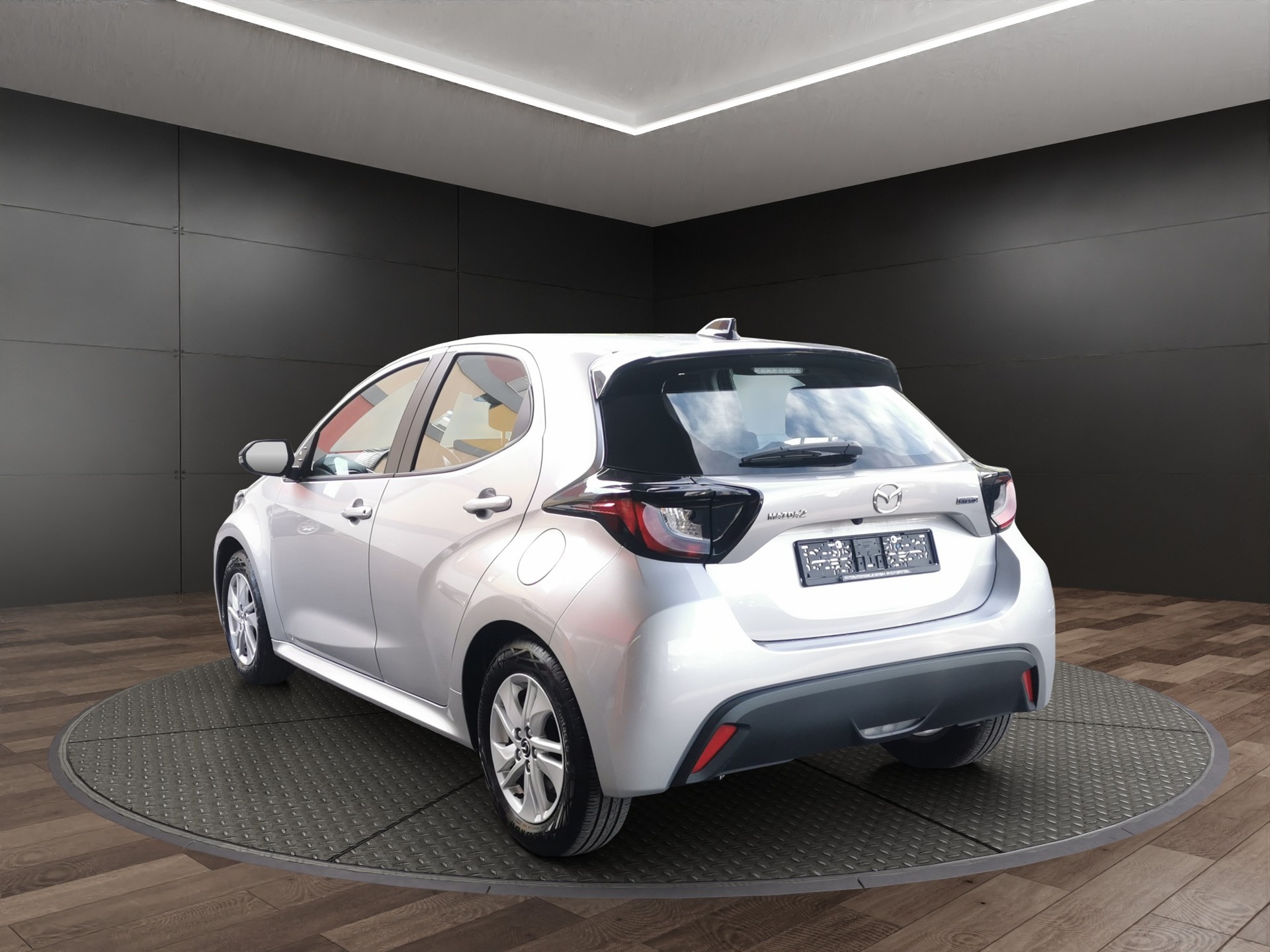 MAZDA 2 Hybrid Centre-line-image-6