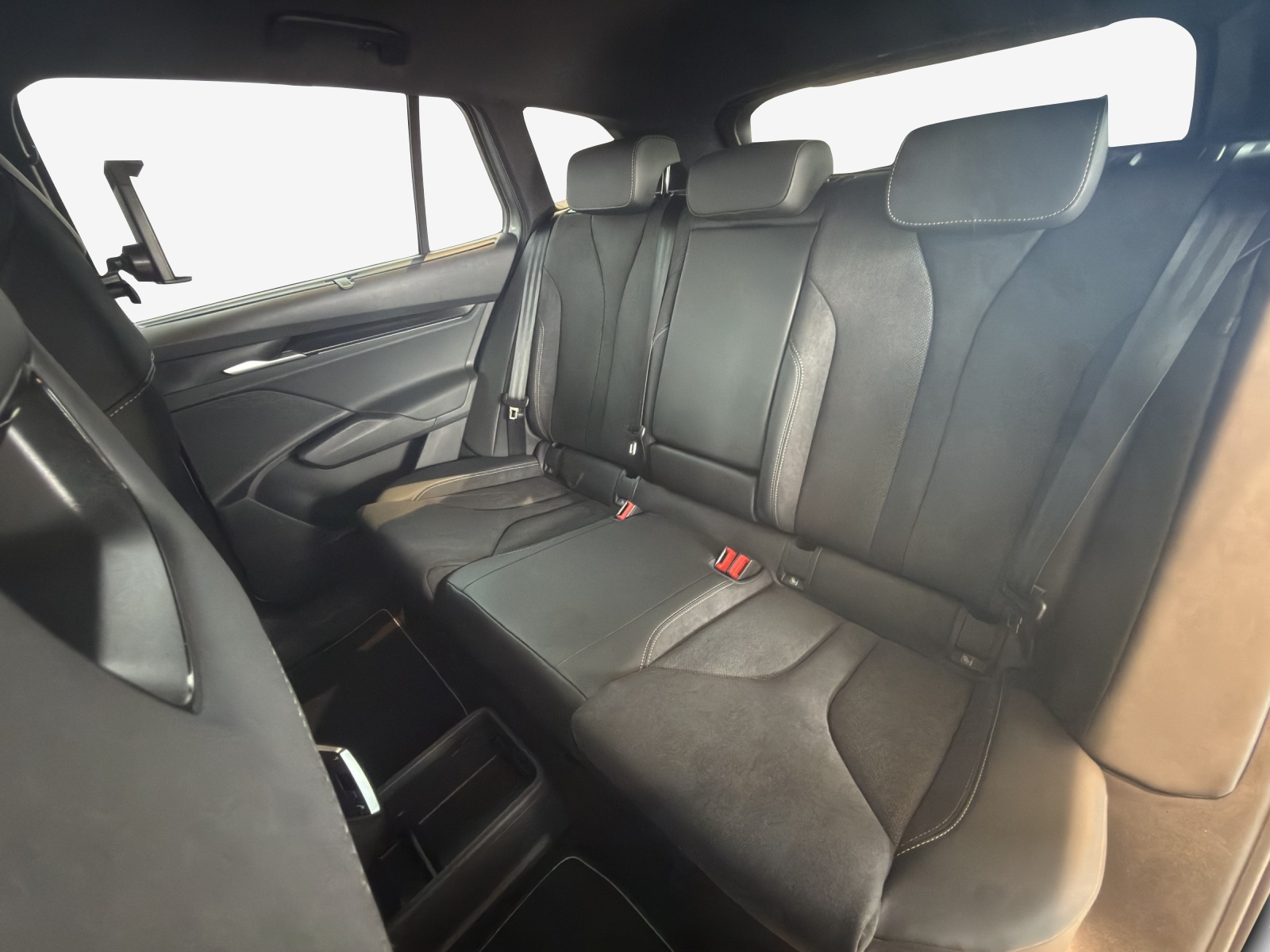 SKODA Enyaq 85x Sportline 4x4-image-11