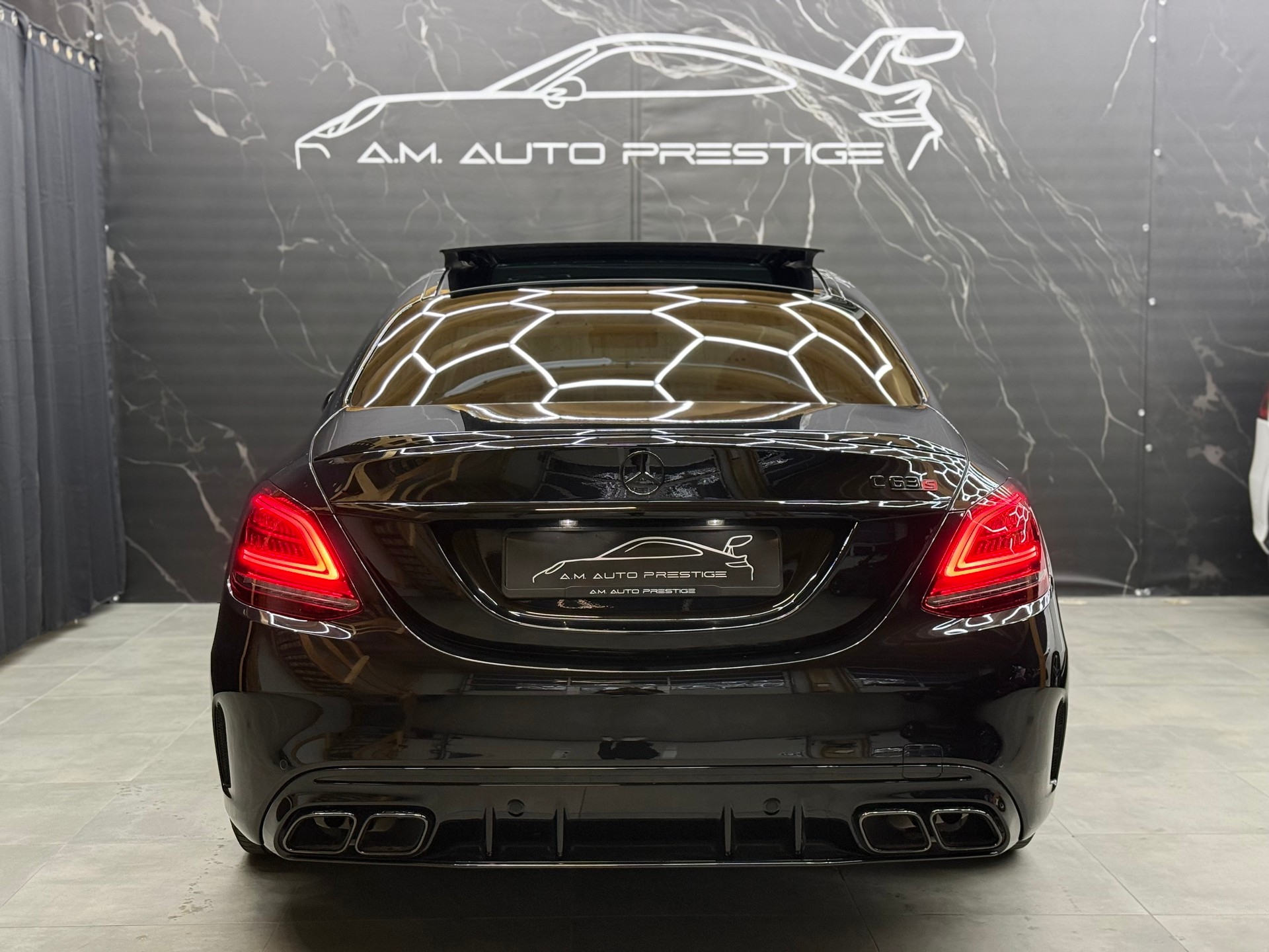 MERCEDES-BENZ C 63 S AMG Speedshift-image-4