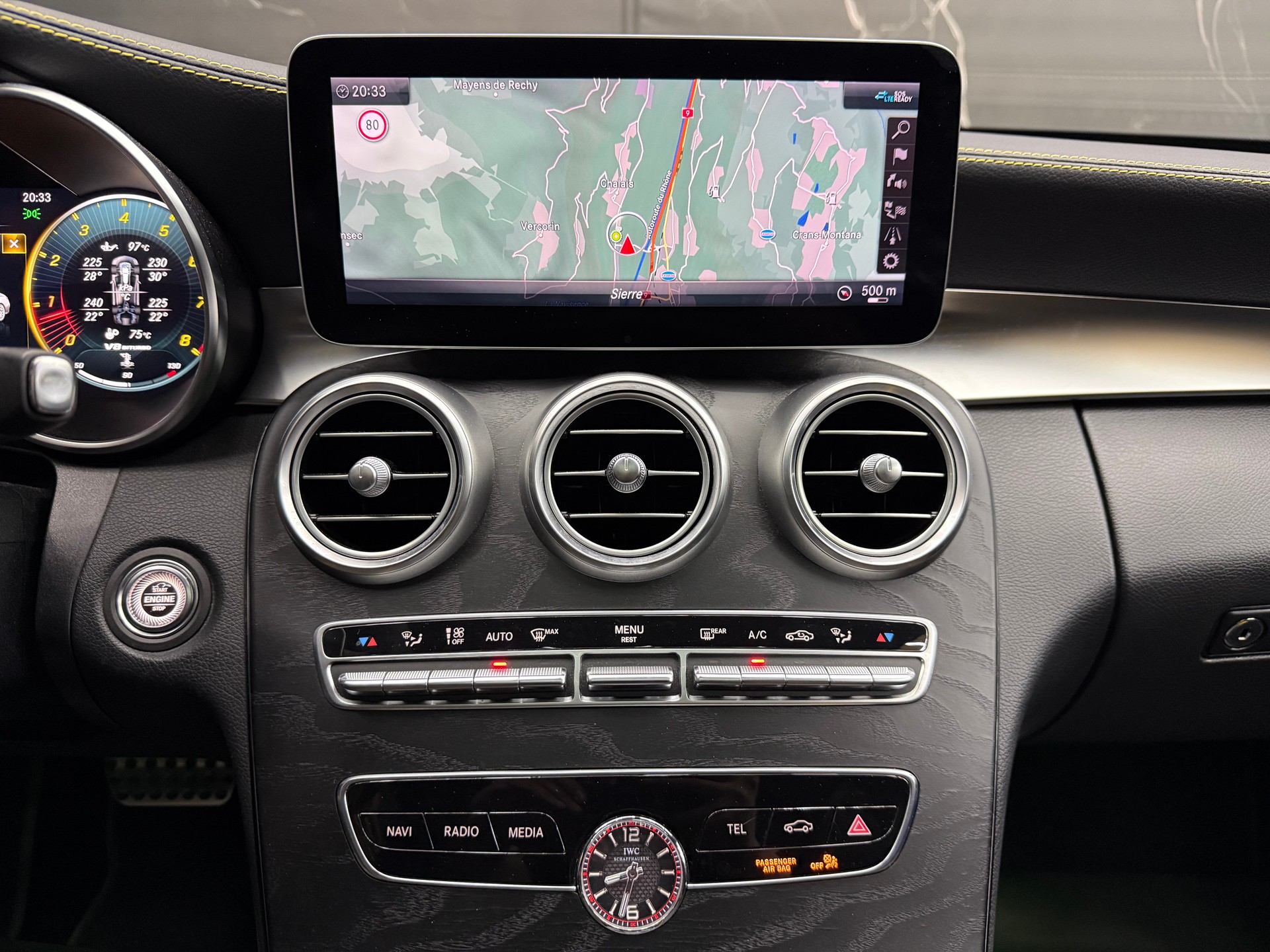 MERCEDES-BENZ C 63 S AMG Speedshift-image-12