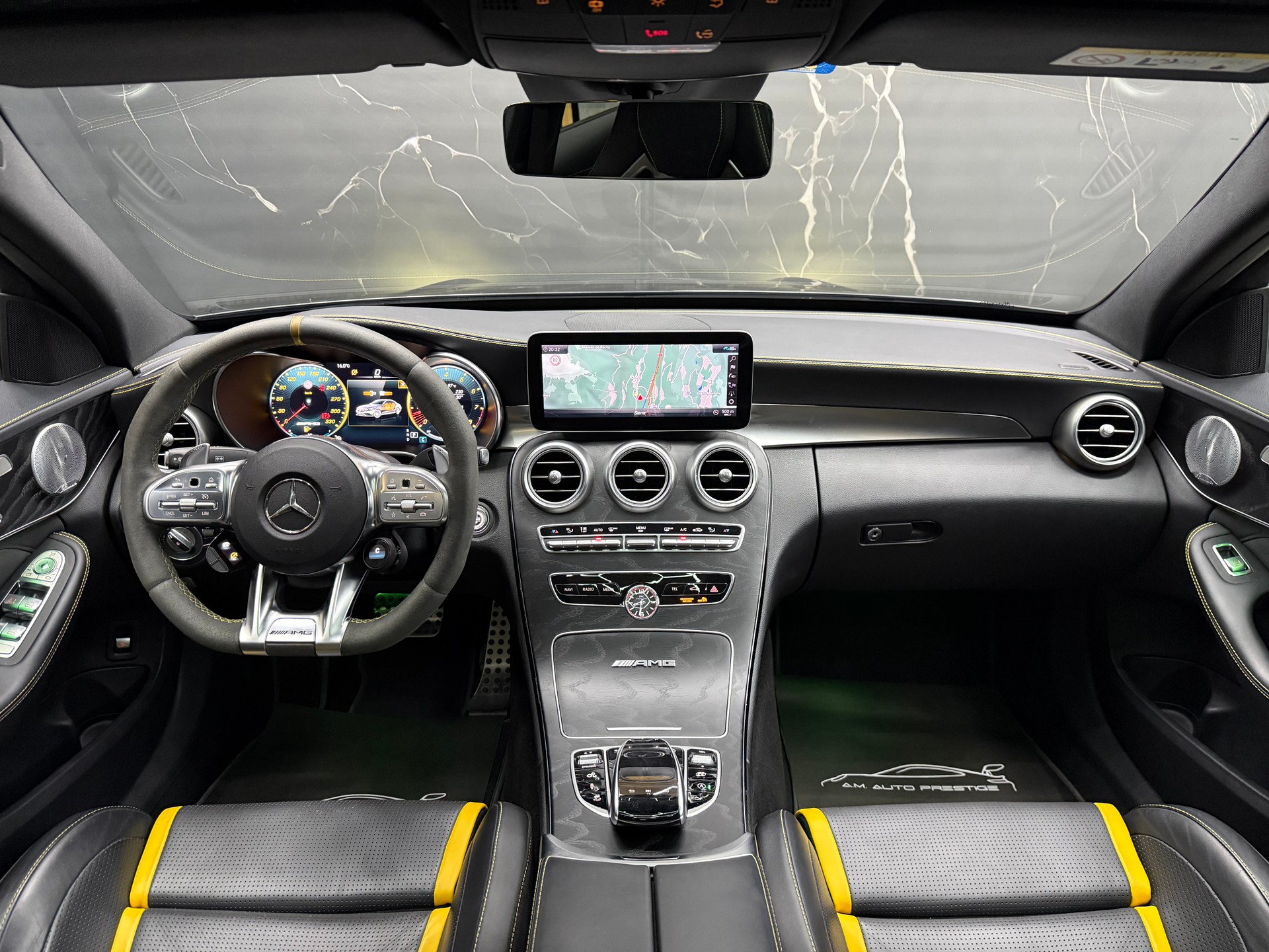 MERCEDES-BENZ C 63 S AMG Speedshift-image-10