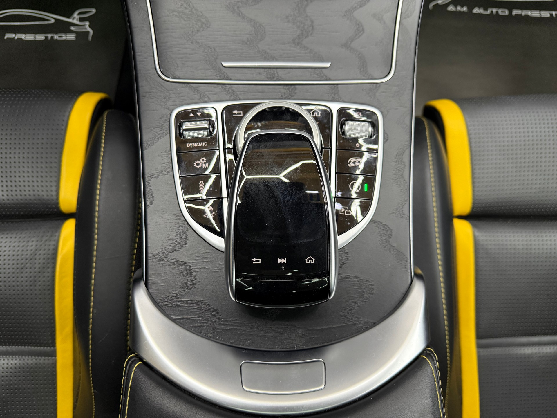 MERCEDES-BENZ C 63 S AMG Speedshift-image-11