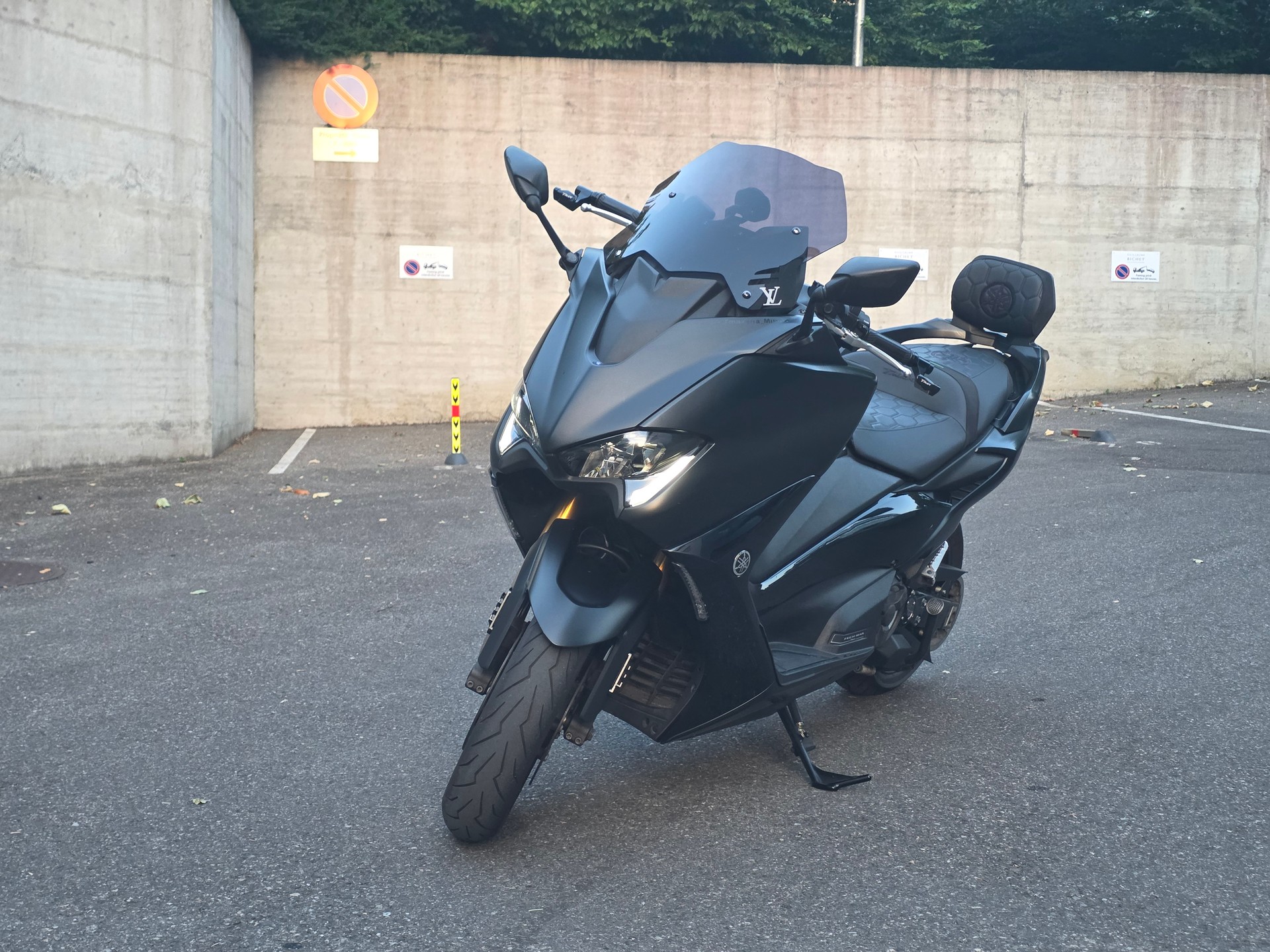 YAMAHA T-MAX Tech-Max XP 560-image-1