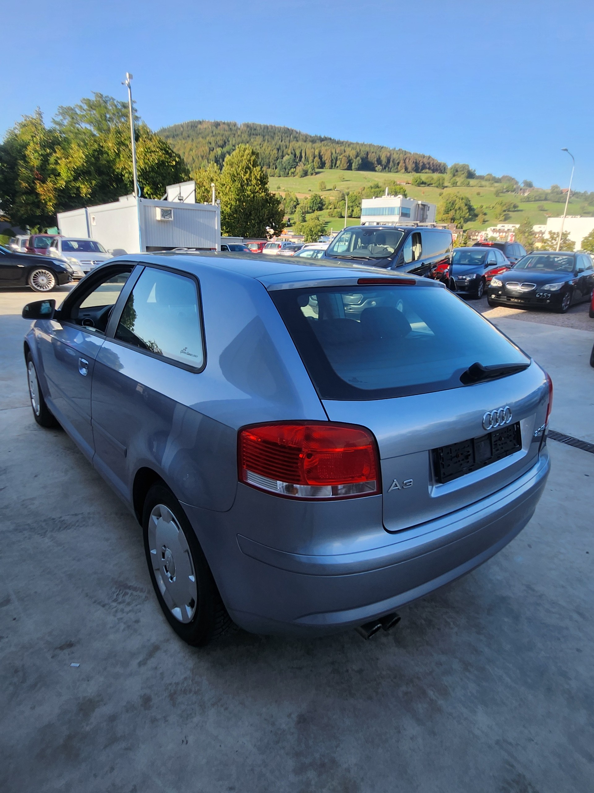 AUDI A3 2.0 FSI Ambition-image-9