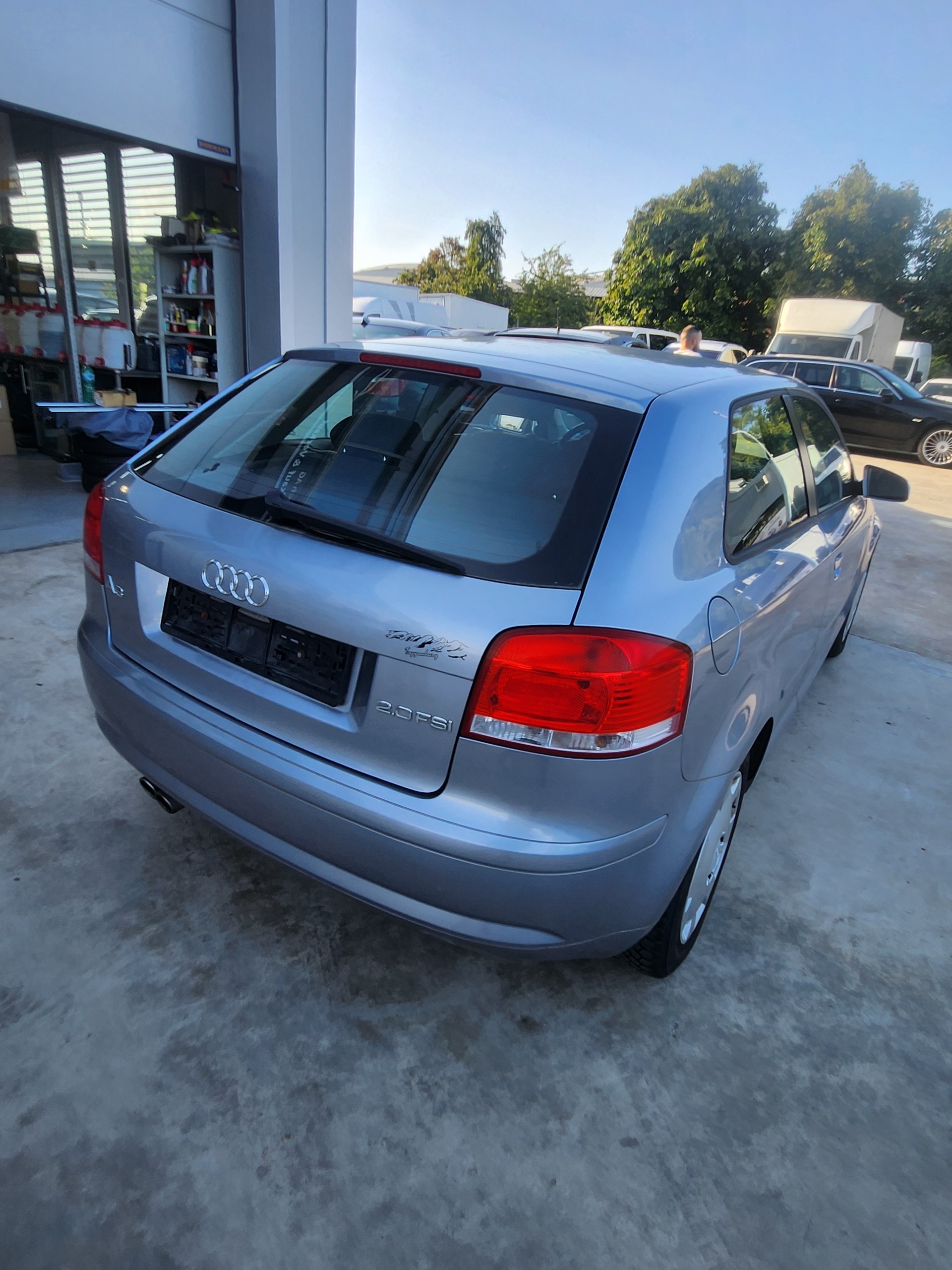 AUDI A3 2.0 FSI Ambition-image-8