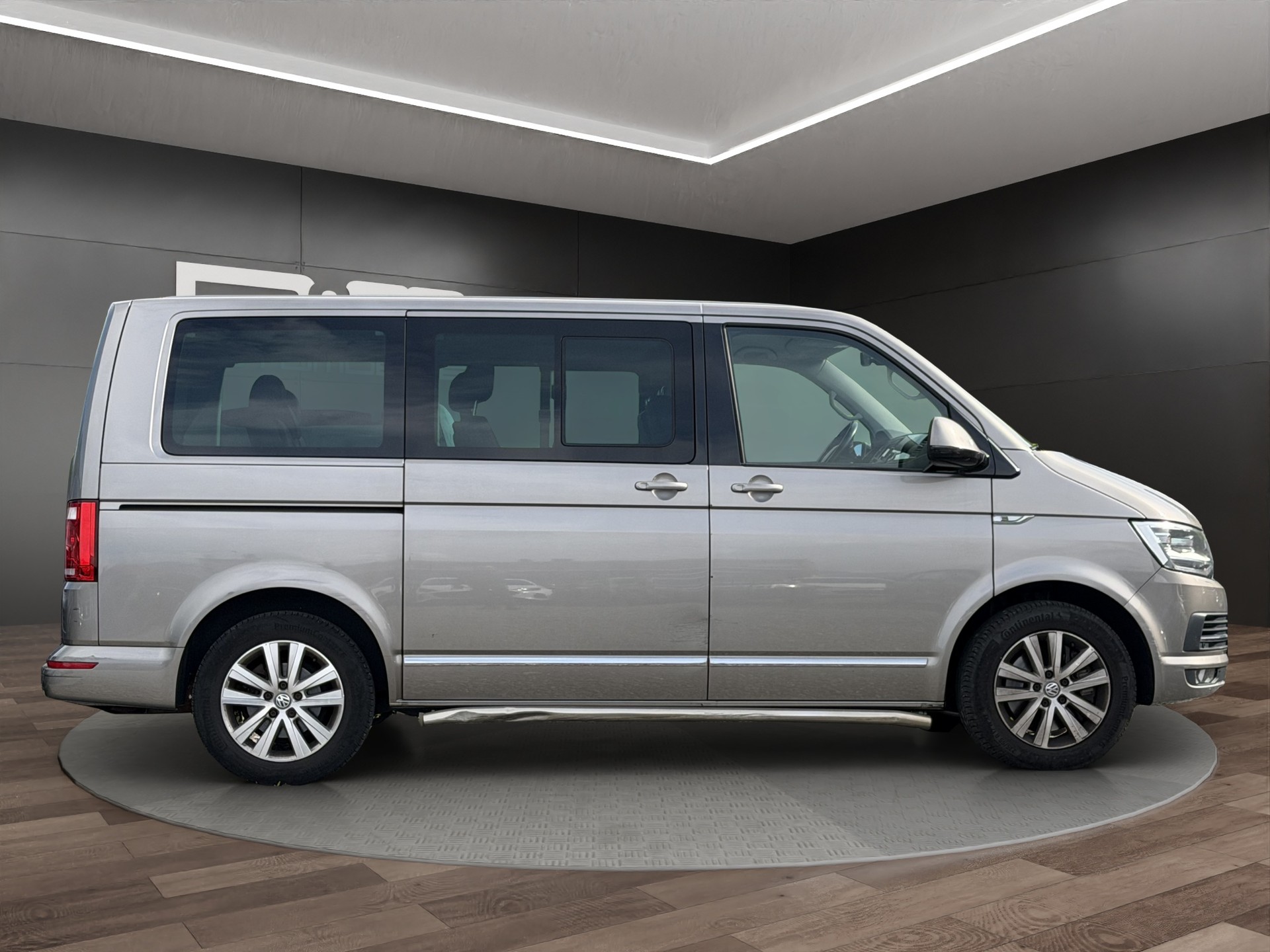 VW T6 Multivan 2.0 TDI Highline Liberty 4Motion DSG-showroom-element-2
