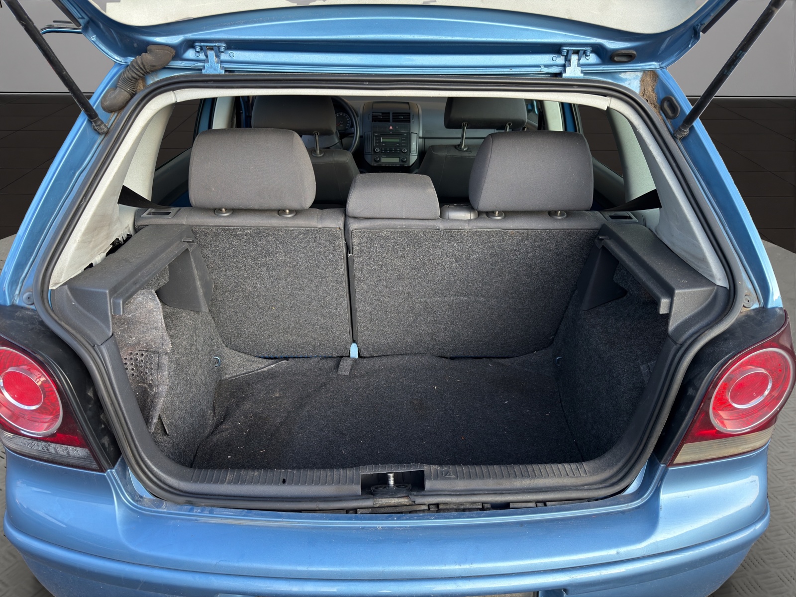 VW Polo 1.6 16V Comfortline-image-18