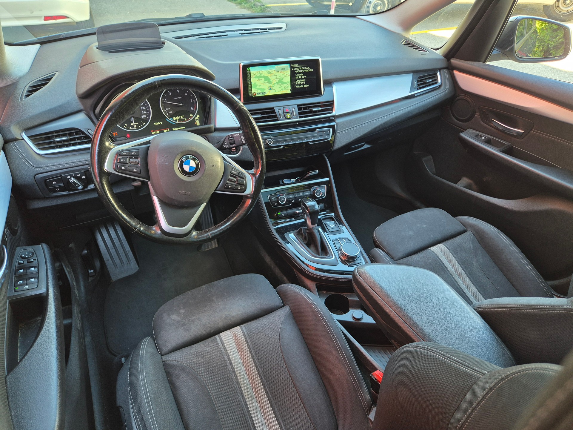 BMW 220d xDrive Gran Tourer Sport Line Steptronic-image-3