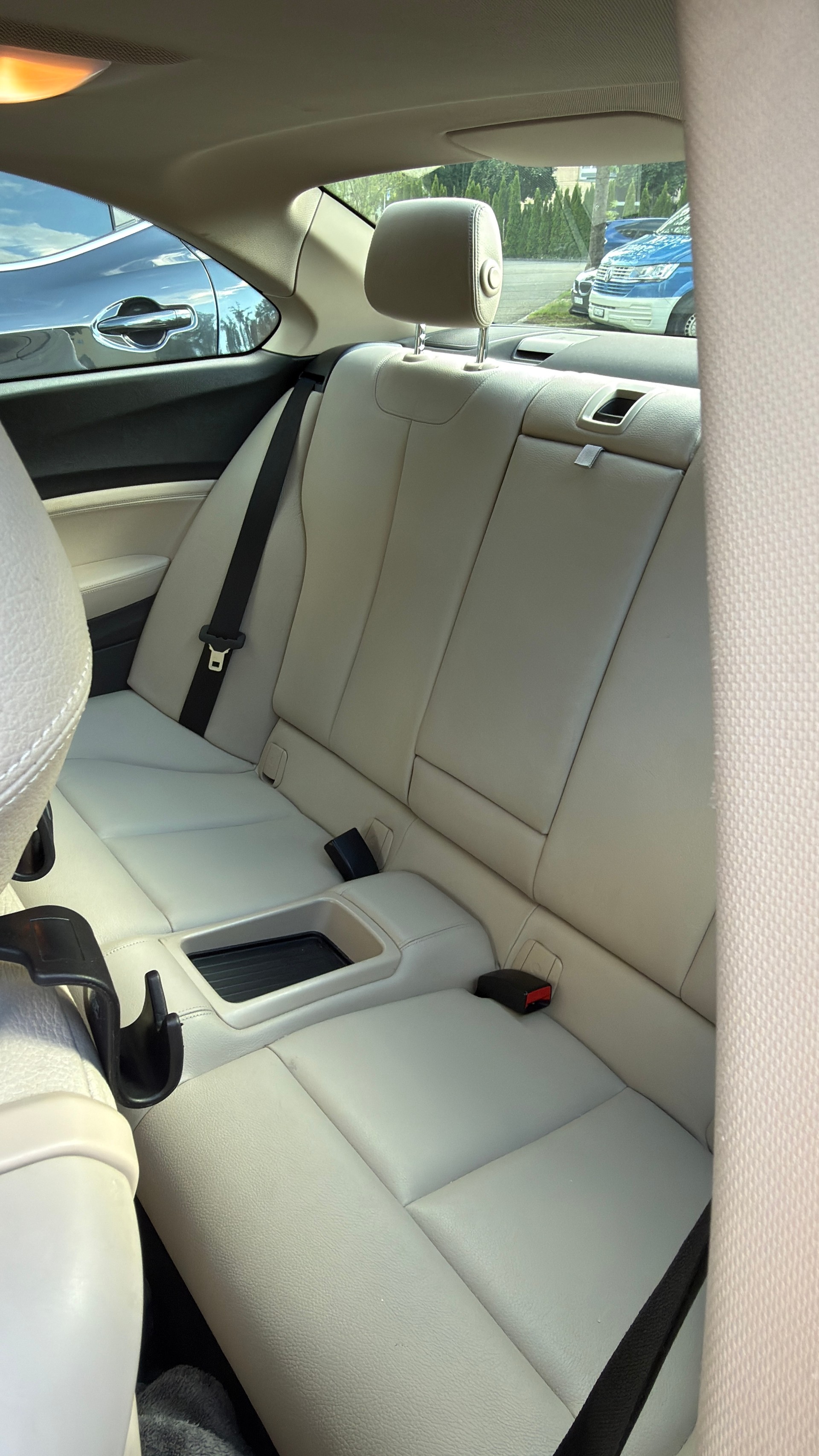 BMW 218d-image-4