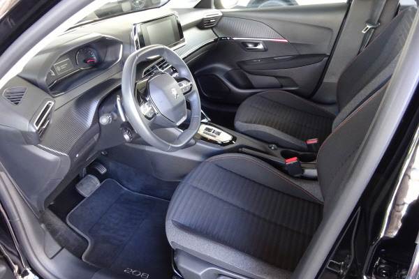 PEUGEOT 208 1.2 PureT Act.P. EAT8-image-13
